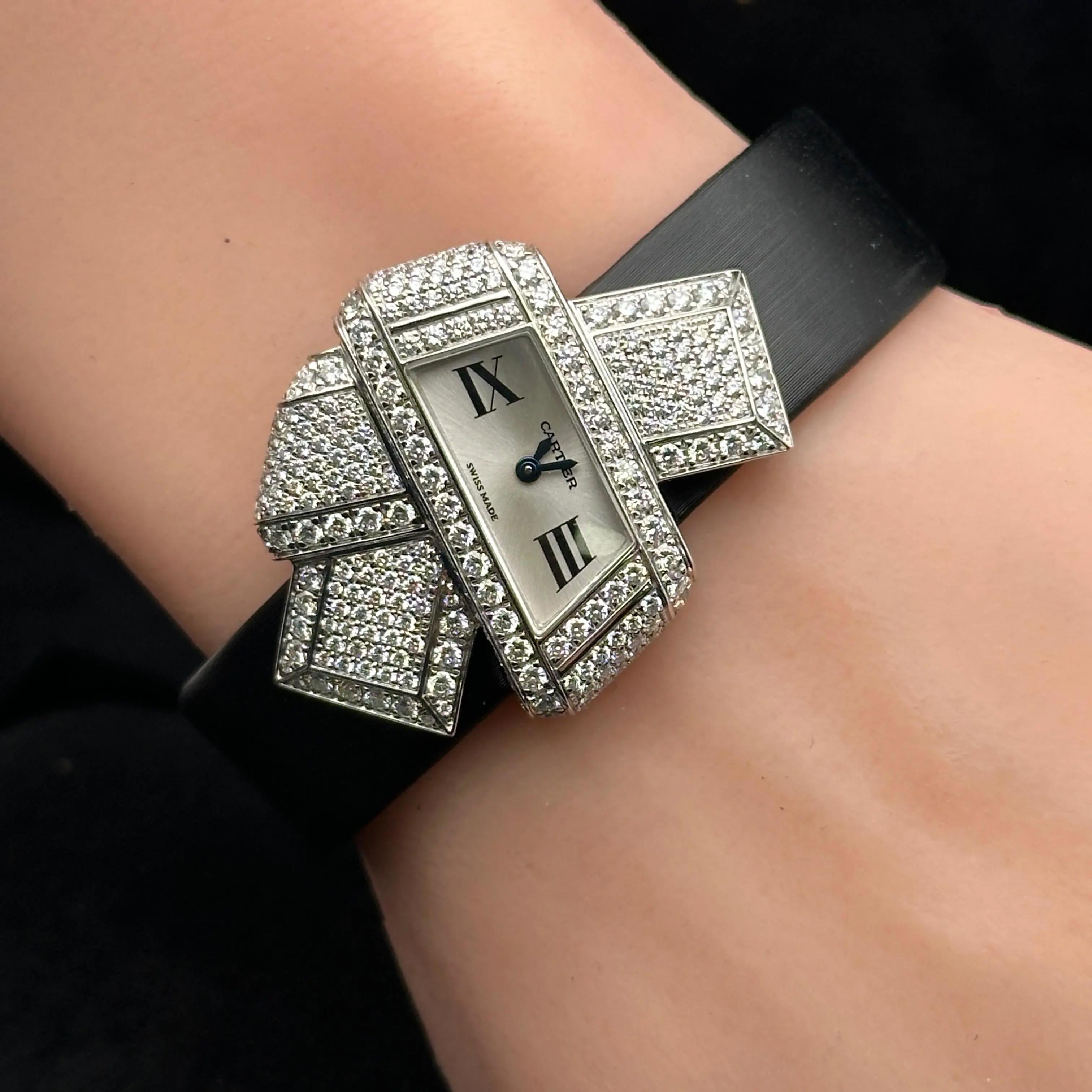 Cartier Libre Noeud 18K White Gold Silver Dial Diamonds Ladies Watch 3080 For Sale 3