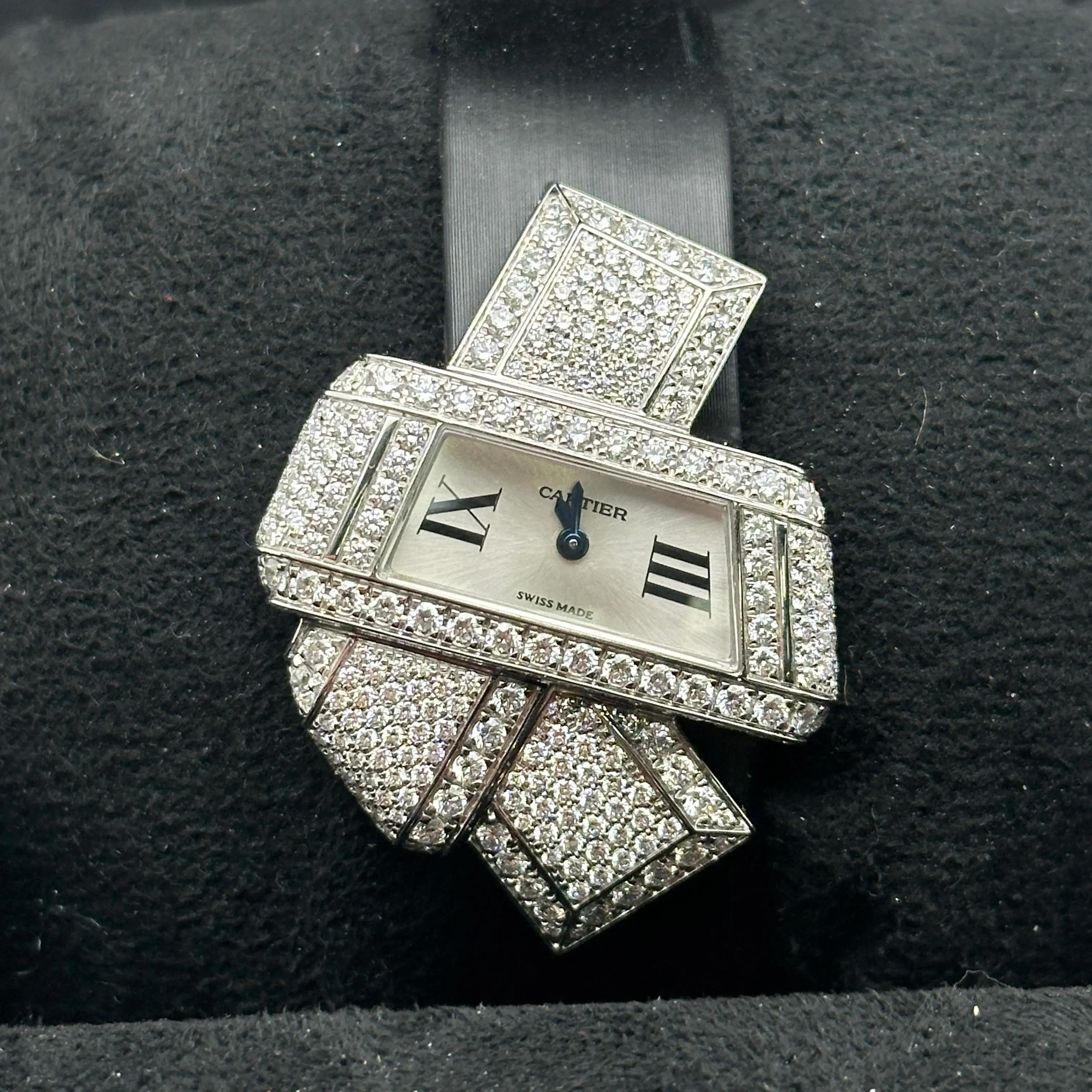 Cartier Libre Noeud 18K White Gold Silver Dial Diamonds Ladies Watch 3080 For Sale 4