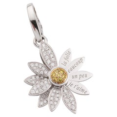 Ciondolo a forma di margherita con diamante giallo e bianco in oro 18 carati Cartier Limited Edition