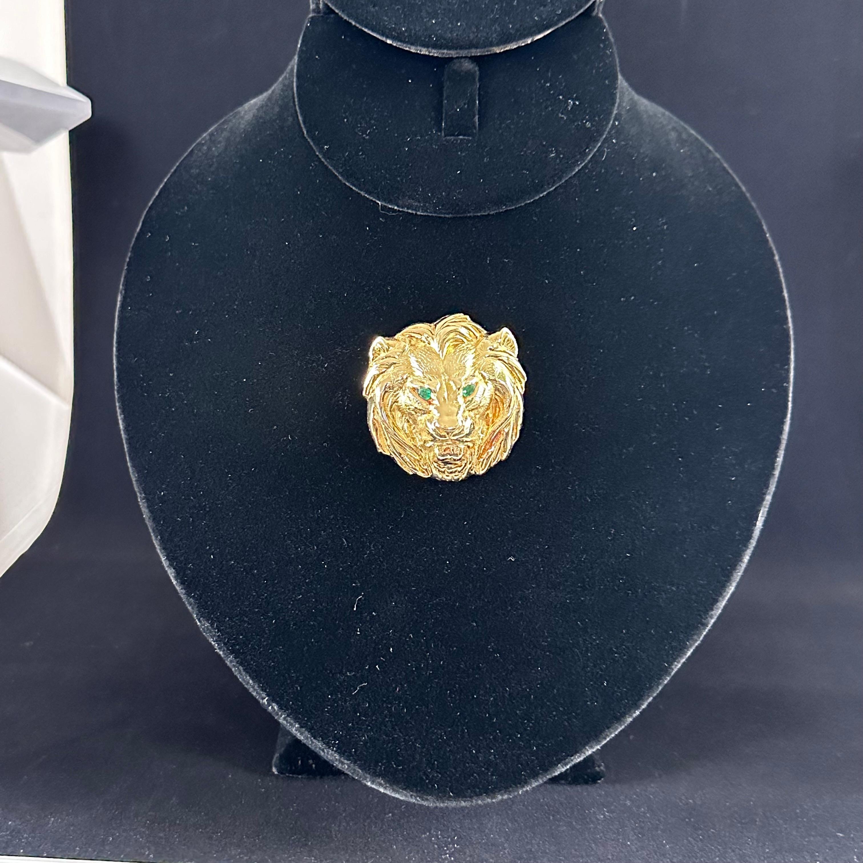 Cartier Lion Head Medallion Brooch 3
