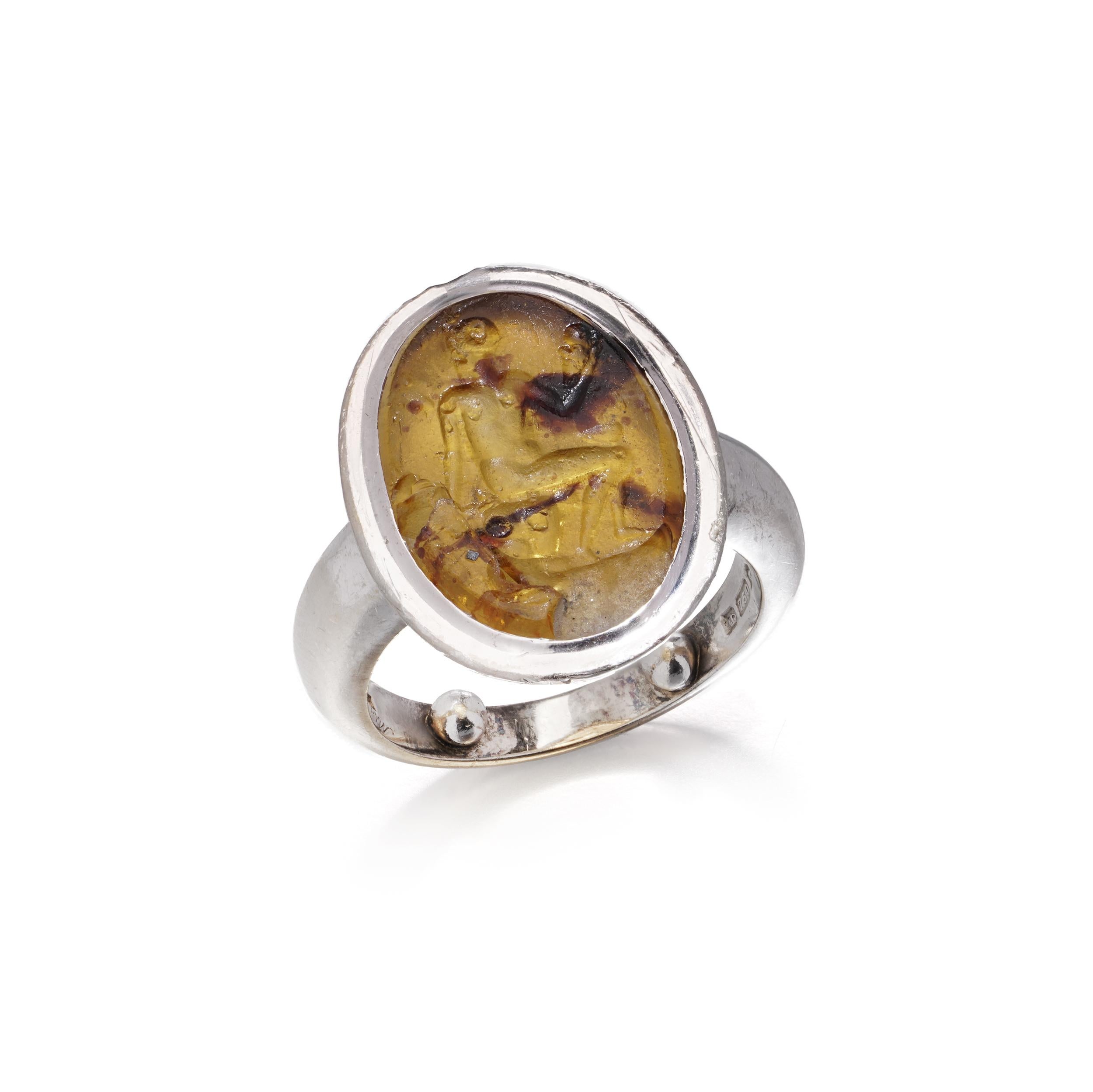Cartier London 18kt white gold and Amber Intaglio Ring, 1993 For Sale 2