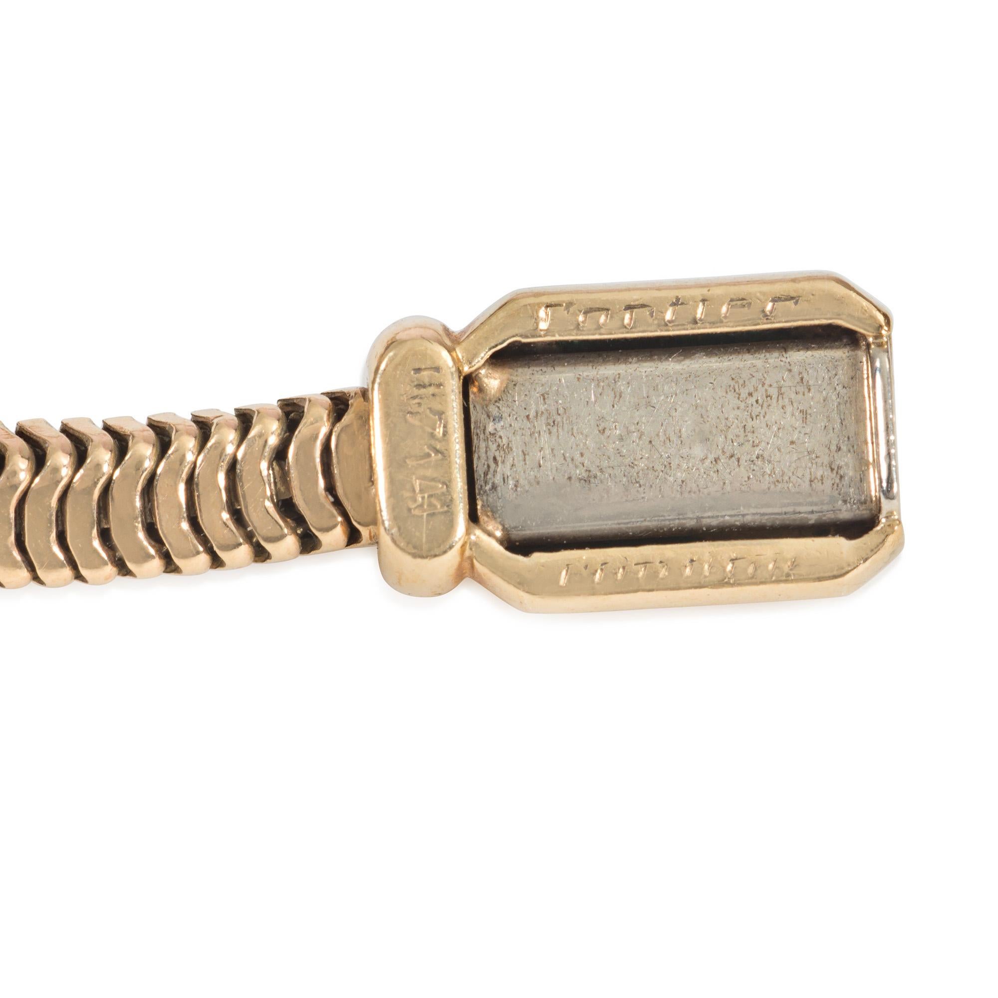 Cartier, London 1940s Gold Boxed Snake Chain Necklace In Good Condition For Sale In New York, NY