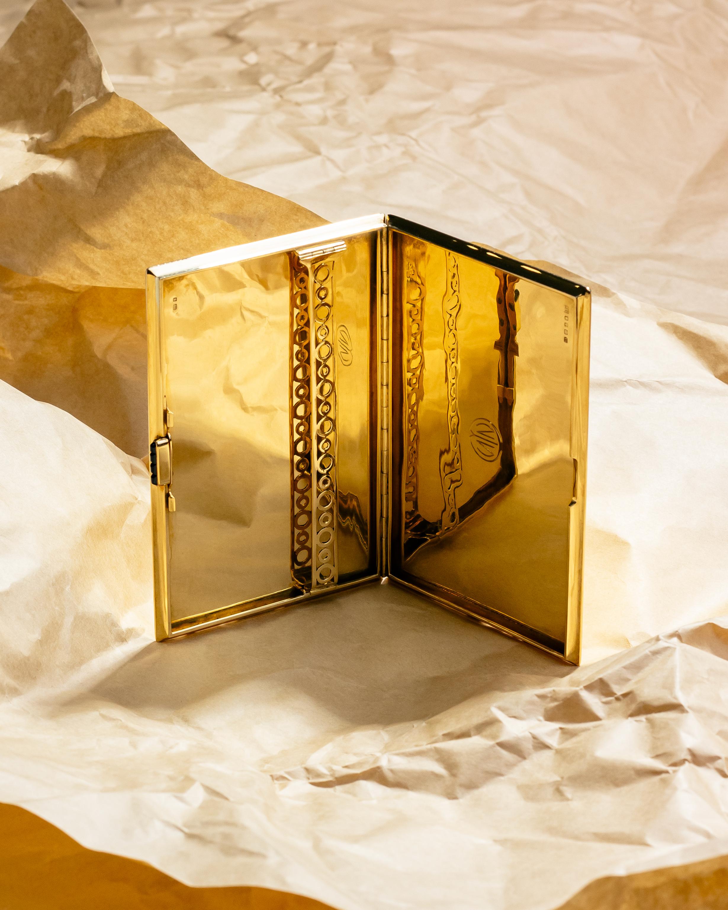 'Cartier London' Art Deco Cigarette Case in 18 Karat Gold 5