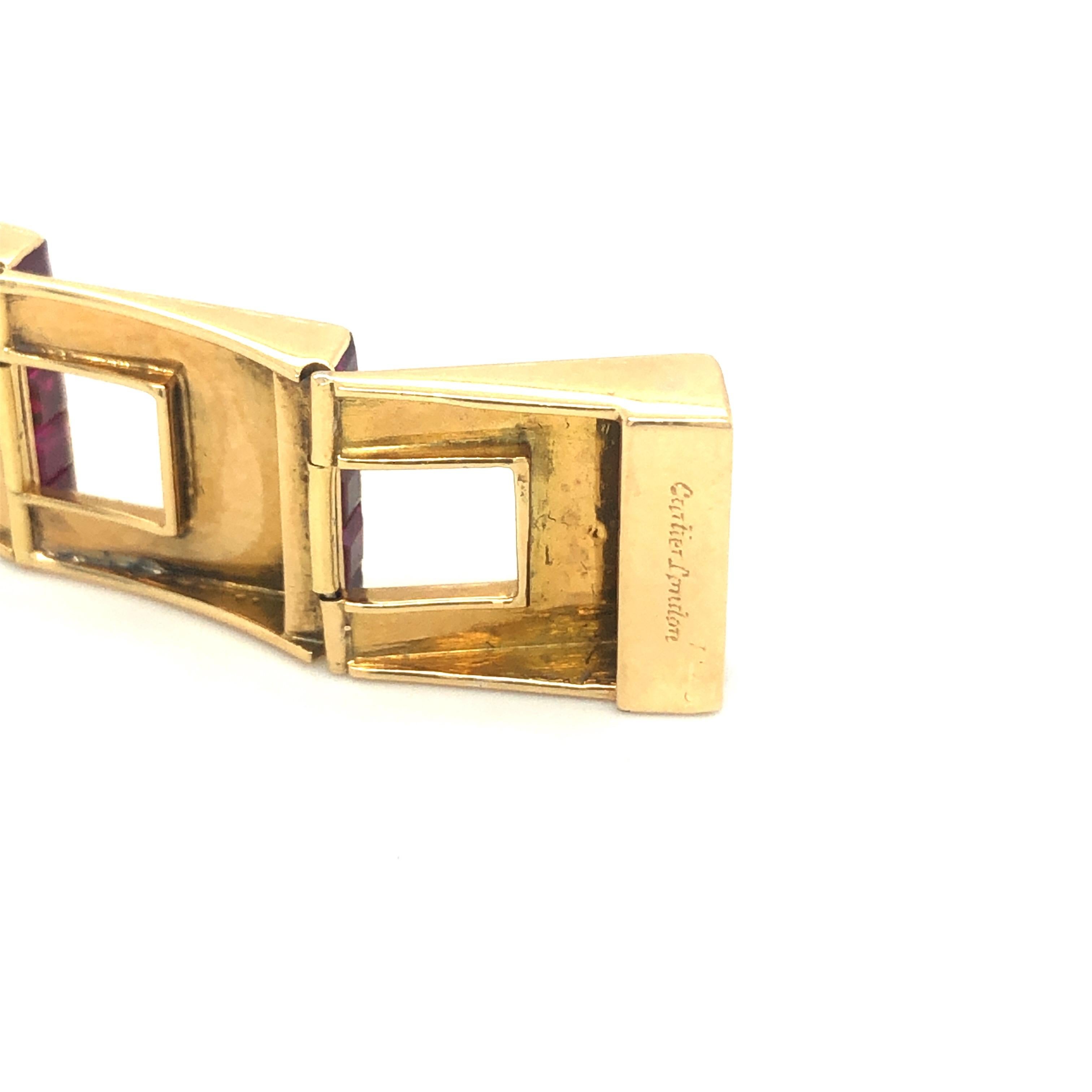 Square Cut Cartier London Burma Rubies 18 Karat Rose Gold Escalier Bracelet, 1940s
