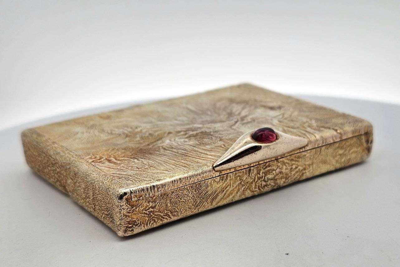 Modern Cartier London Gold Lava Pattern Cigarette Case Compact Pill Box with Gemstone