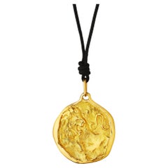 Collier à pendentifs en or vintage Cartier London Leo Zodiac