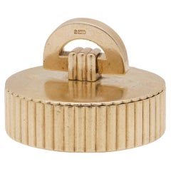 Cartier London retro round 9kt yellow gold pillbox