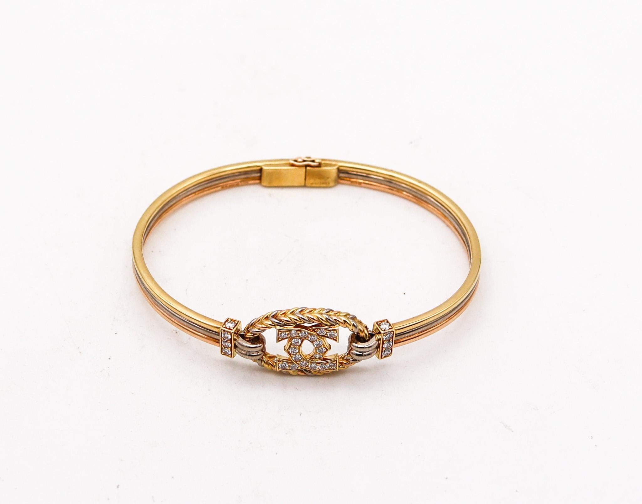 Brilliant Cut Cartier London Vintage Trinity Bangle Bracelet In 18Kt Gold With VS Diamonds