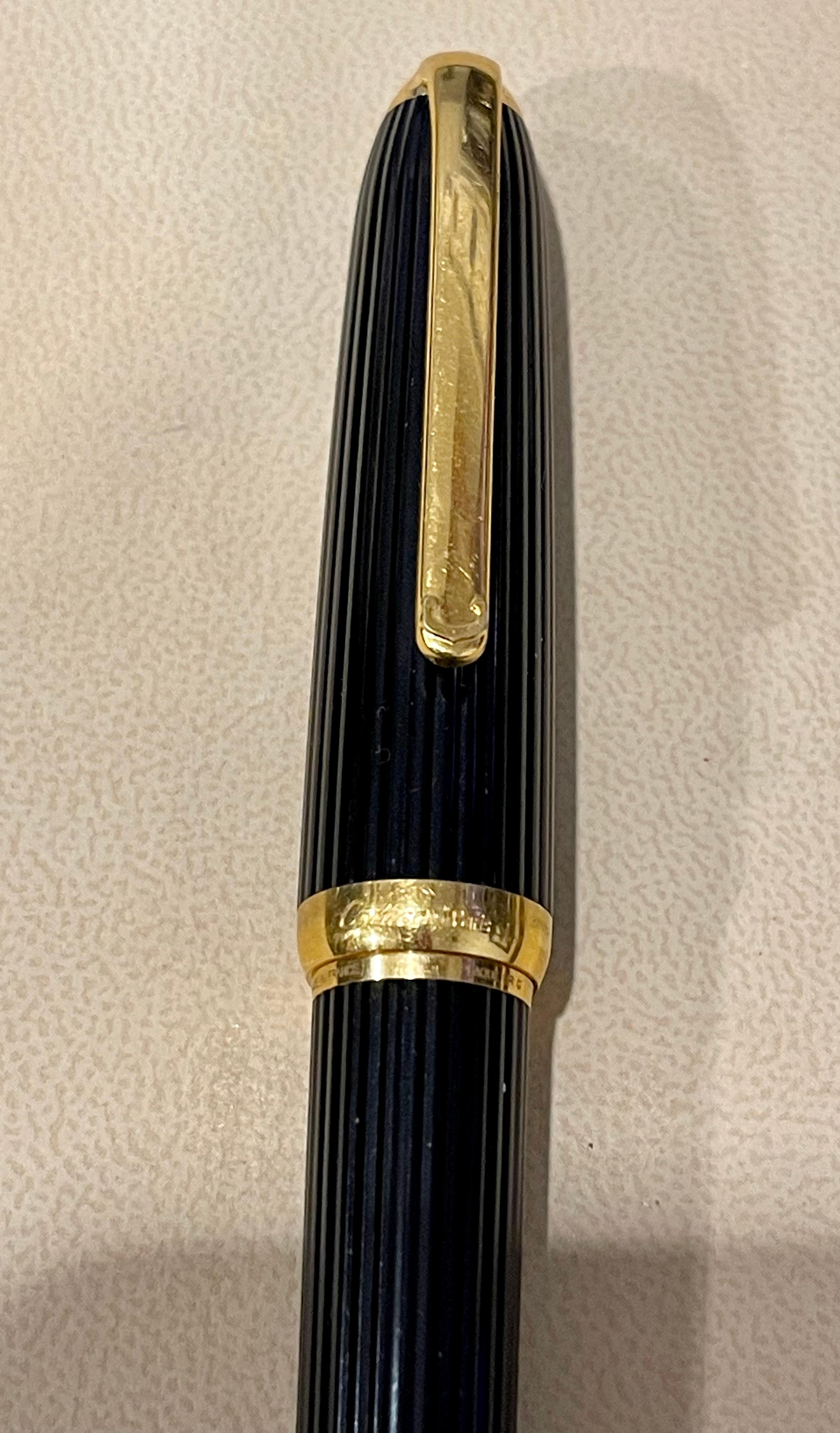 Cartier Louis Black Composite Gold Plated Ball Pen 018667, Pre Owned 4