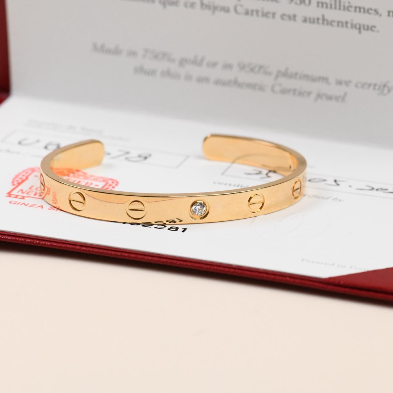 Taille brillant Cartier Love 1 Bracelet manchette en or jaune, taille 16 en vente