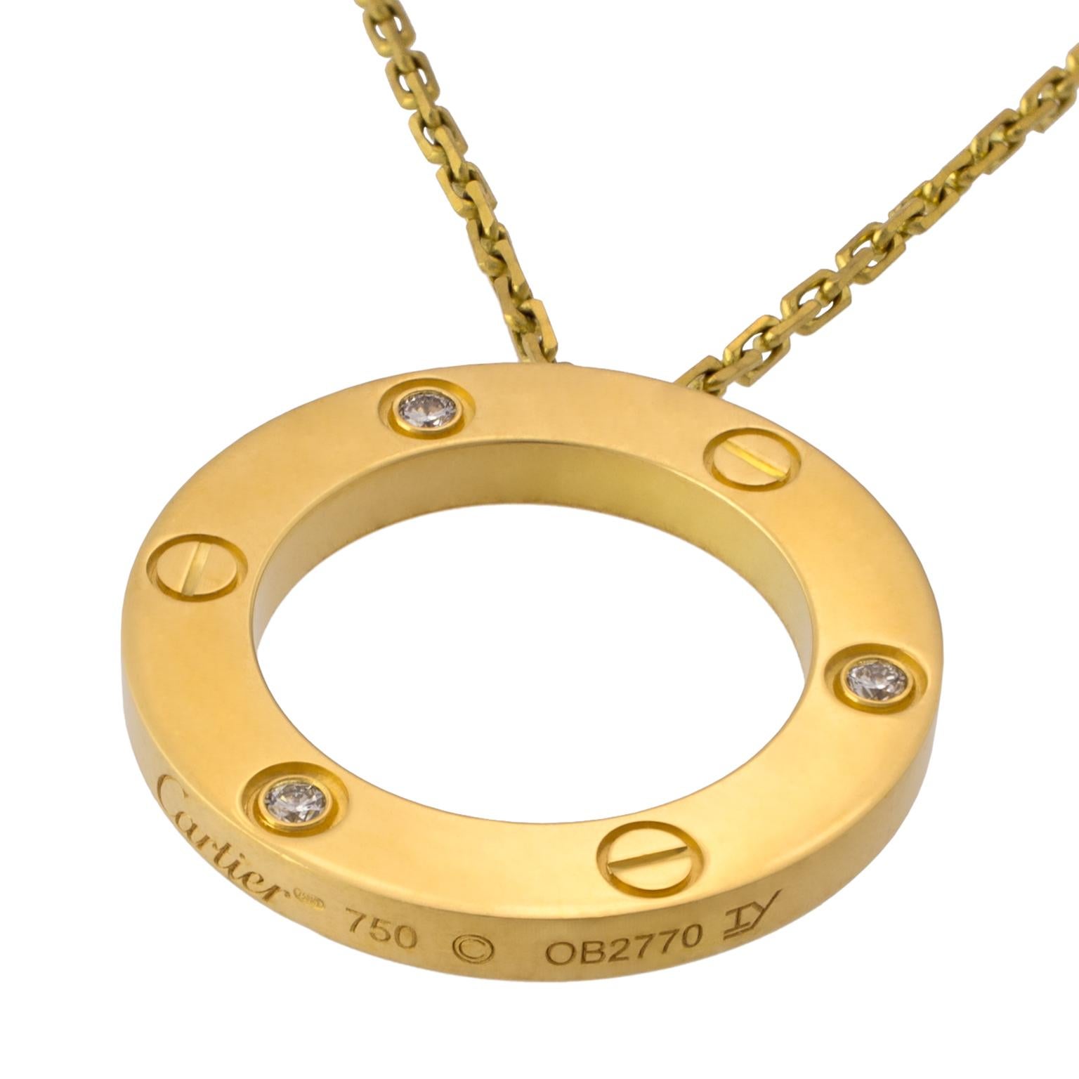 Cartier Love pendant necklace in 18 Karat yellow gold, set with 3 round brilliant cut diamonds, total weight of 0.10 carats.
Chain length: 42 cm (16.54 in)
Pendant diameter: 24 mm (0.94 in)