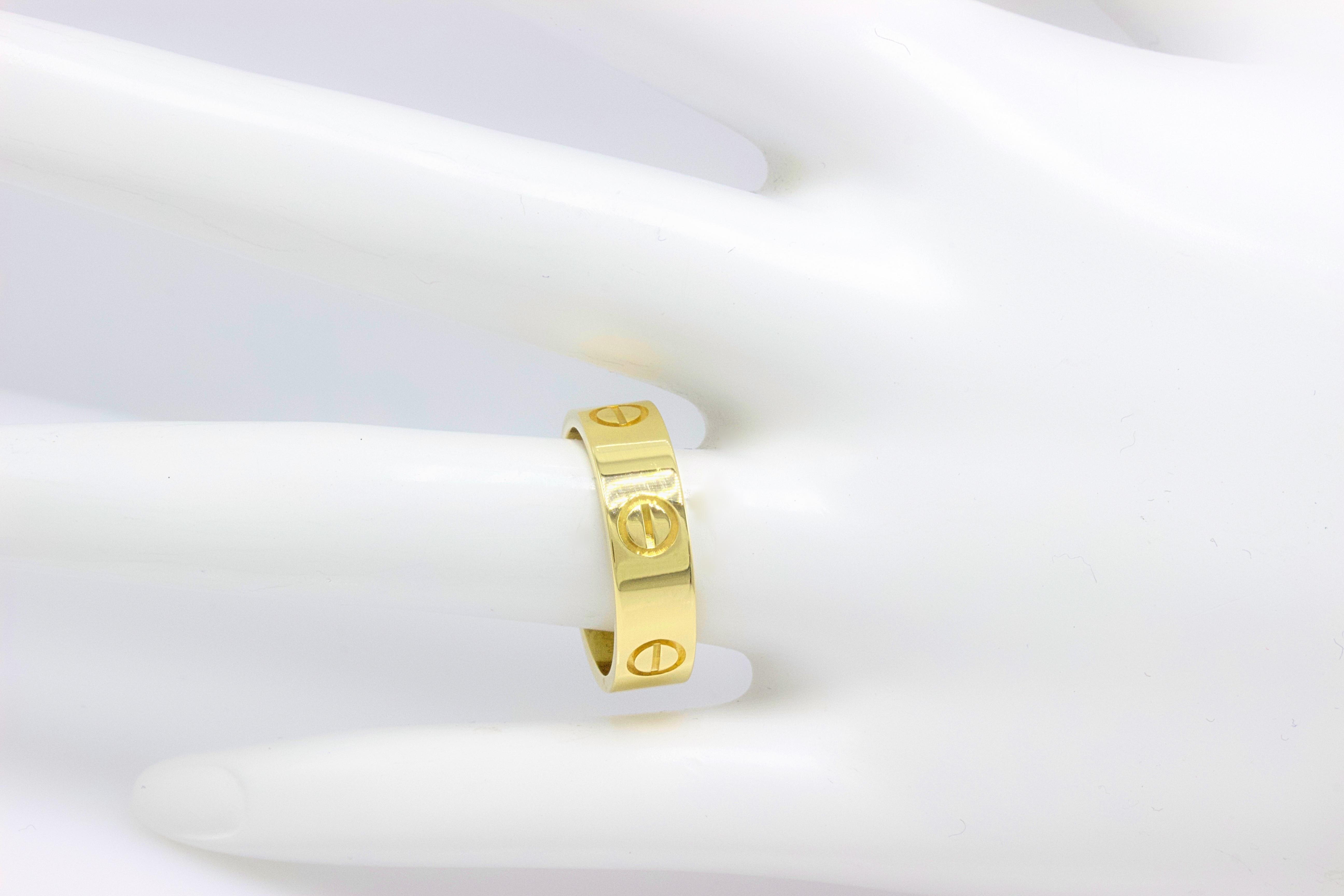 Cartier Love 18 Karat Gelbgold Ring Full Set Coa Box Quittung im Zustand „Neu“ in San Diego, CA