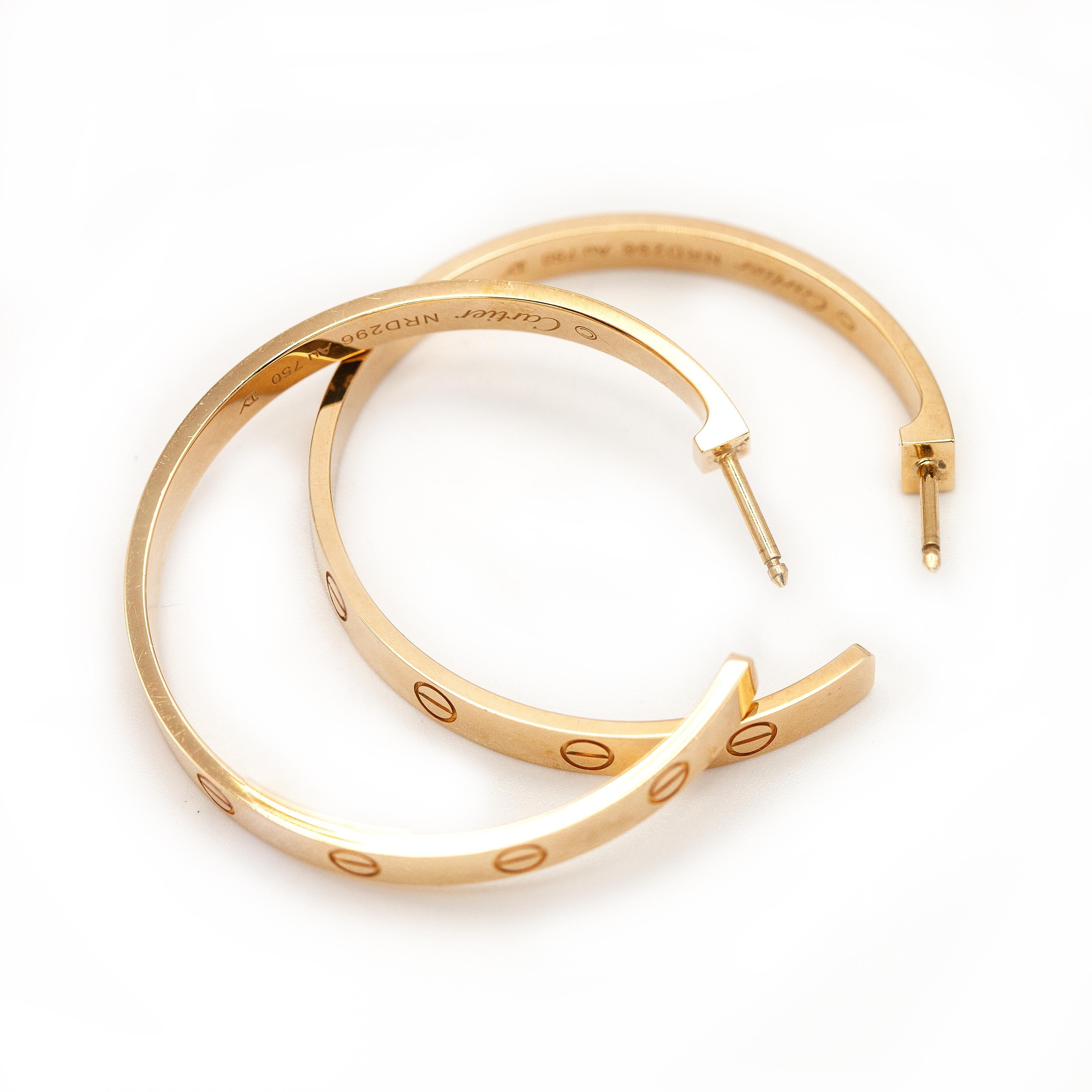 Boucles d'oreilles larges en or 18K Cartier Love en vente 3
