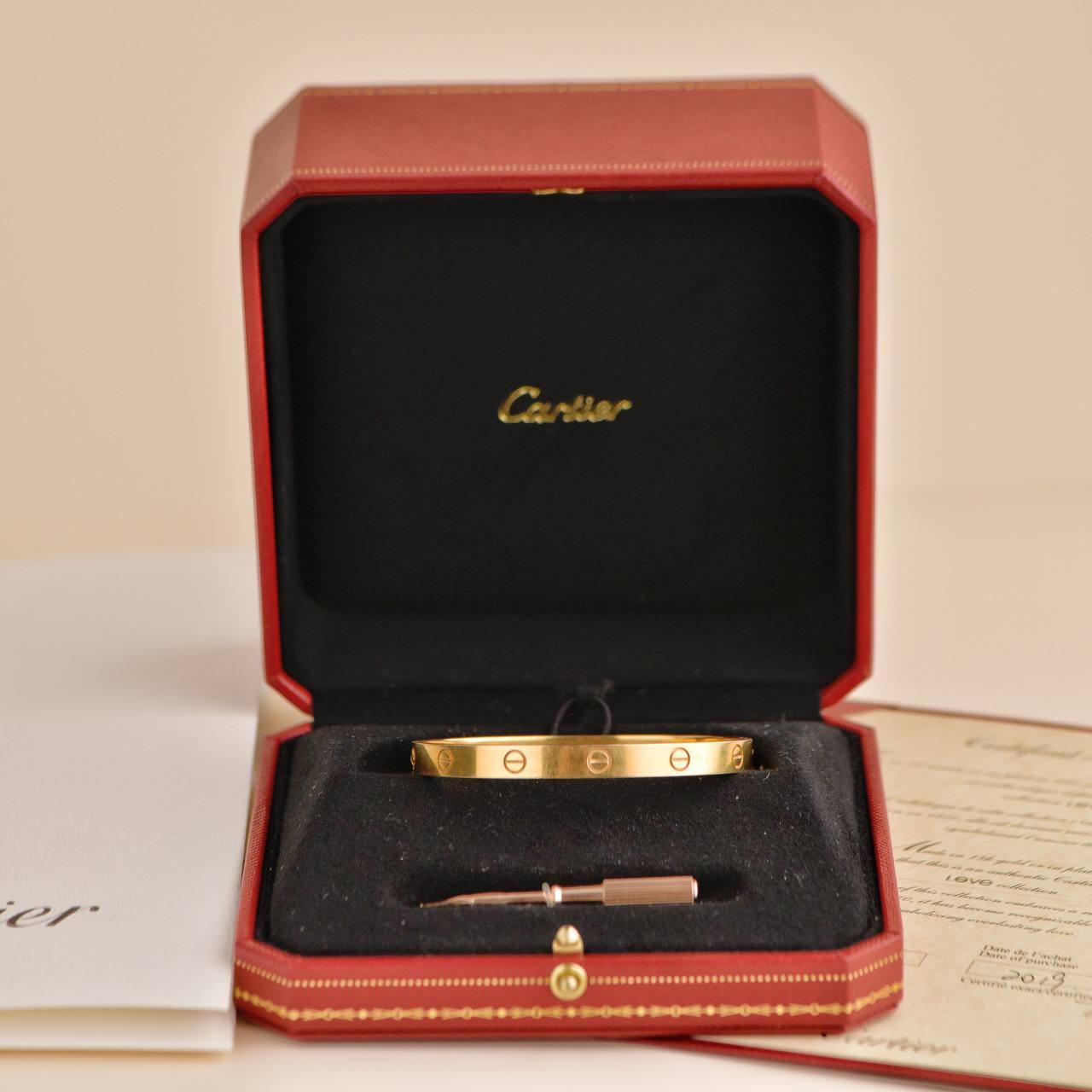 SKU	33301182
Comes With	Full Set (Box + Card)
Date	2019
RRP	£7,050 Incl. Taxes / €7,950 Incl. Taxes / $7,350 Excl. Taxes
Model	B6035618
Serial Number	HP****
Size	        18 
Metal	18k Yellow Gold
Weight	Approximately 34.5