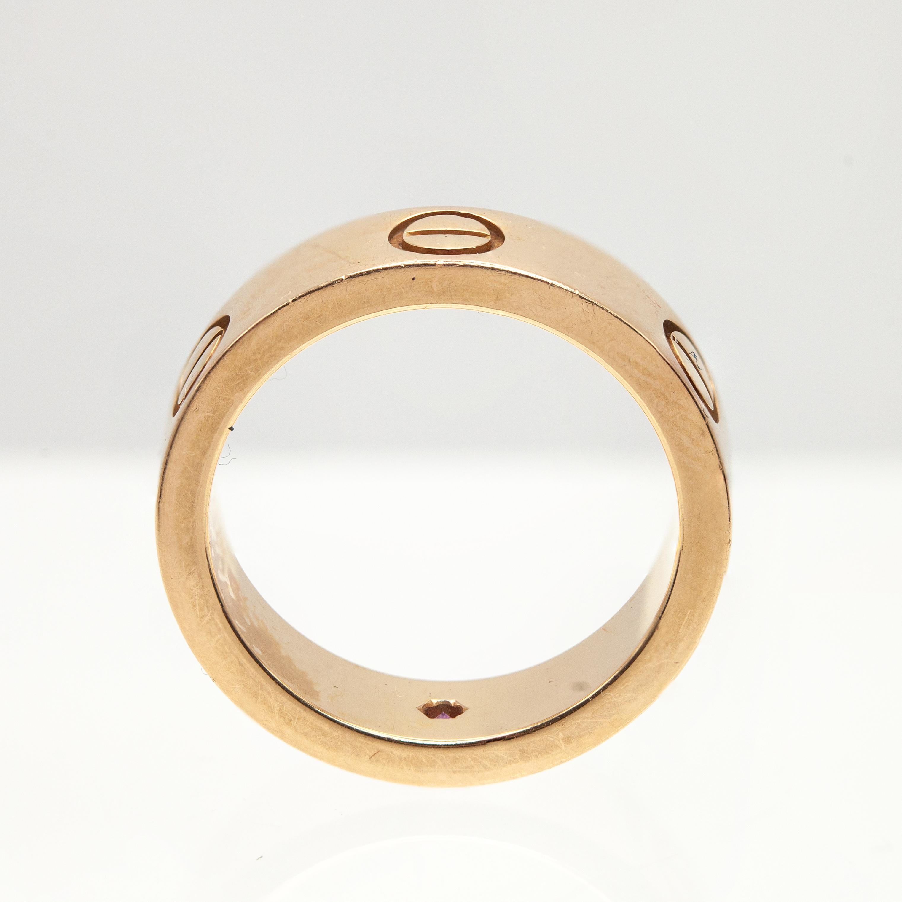 Anello Cartier Love in oro rosa 18 carati con zaffiro rosa in vendita 2