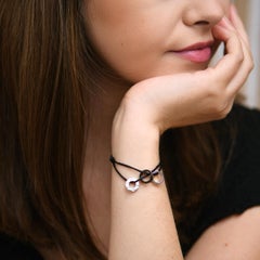 Cartier Love Oro Blanco 18k 4 Diamantes Sevres Porcelana Cordón Negro Pulsera