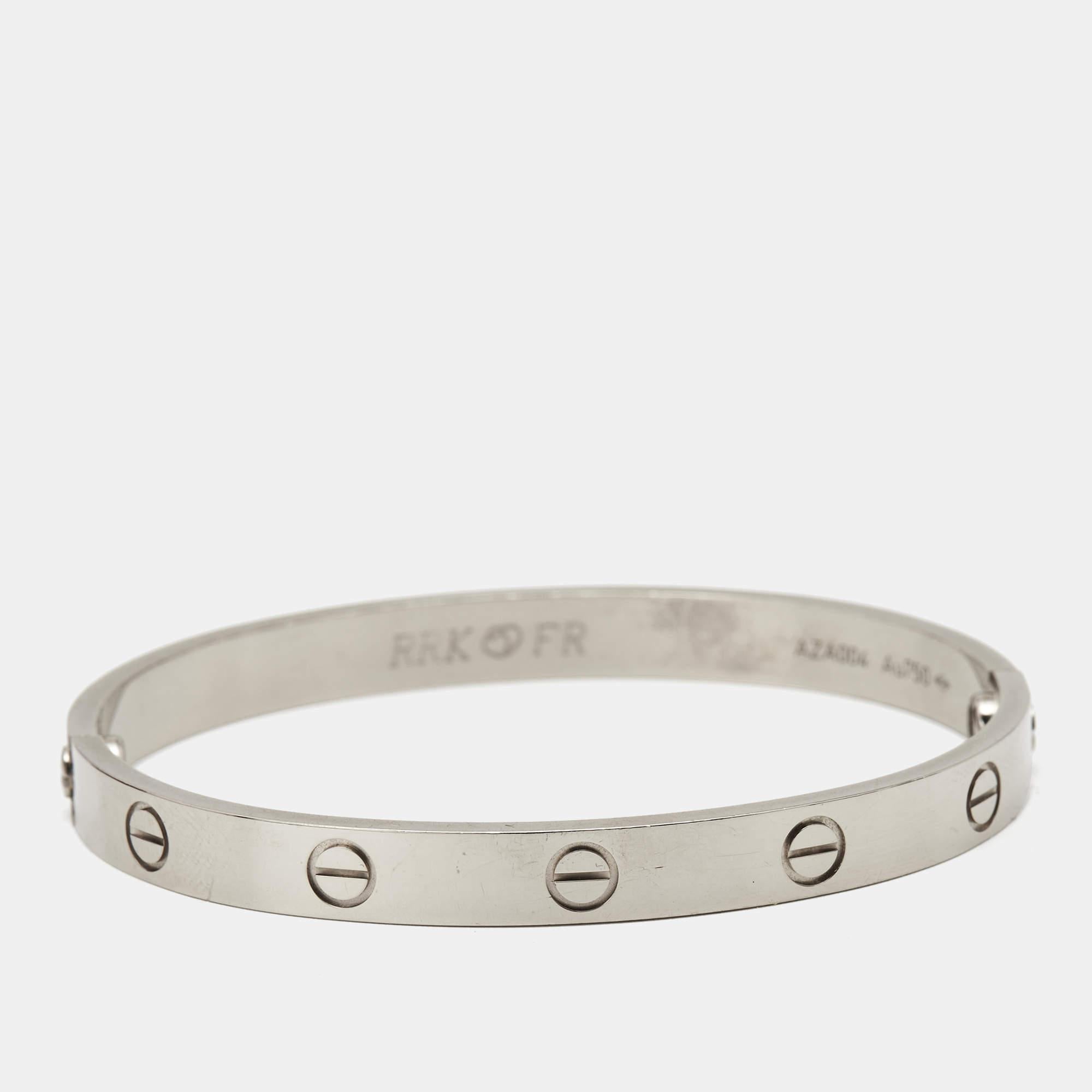 Cartier Love Armband aus 18 Karat Weißgold 17 im Zustand „Gut“ in Dubai, Al Qouz 2