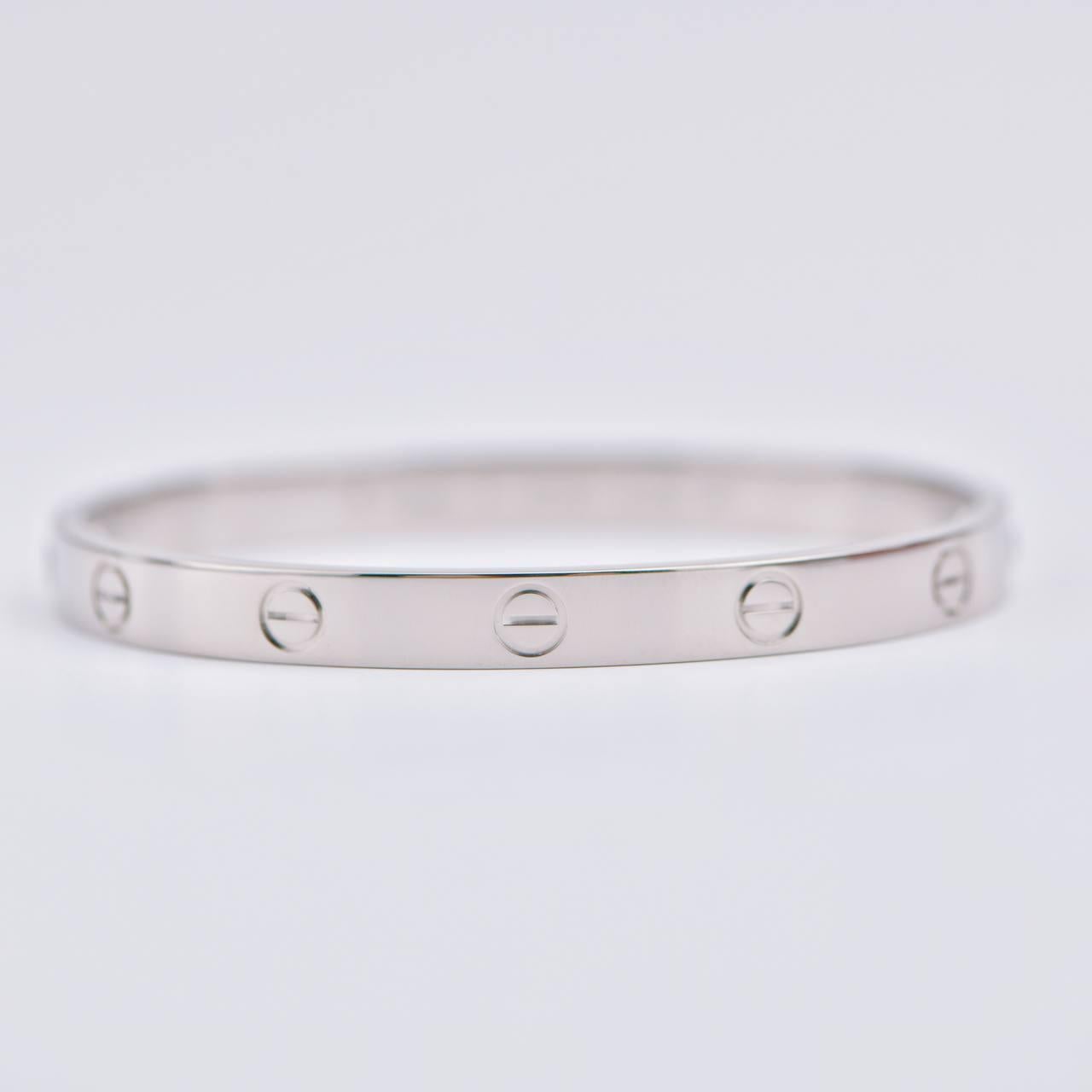 Women's or Men's Cartier Love 18K White Gold Bracelet Size 17