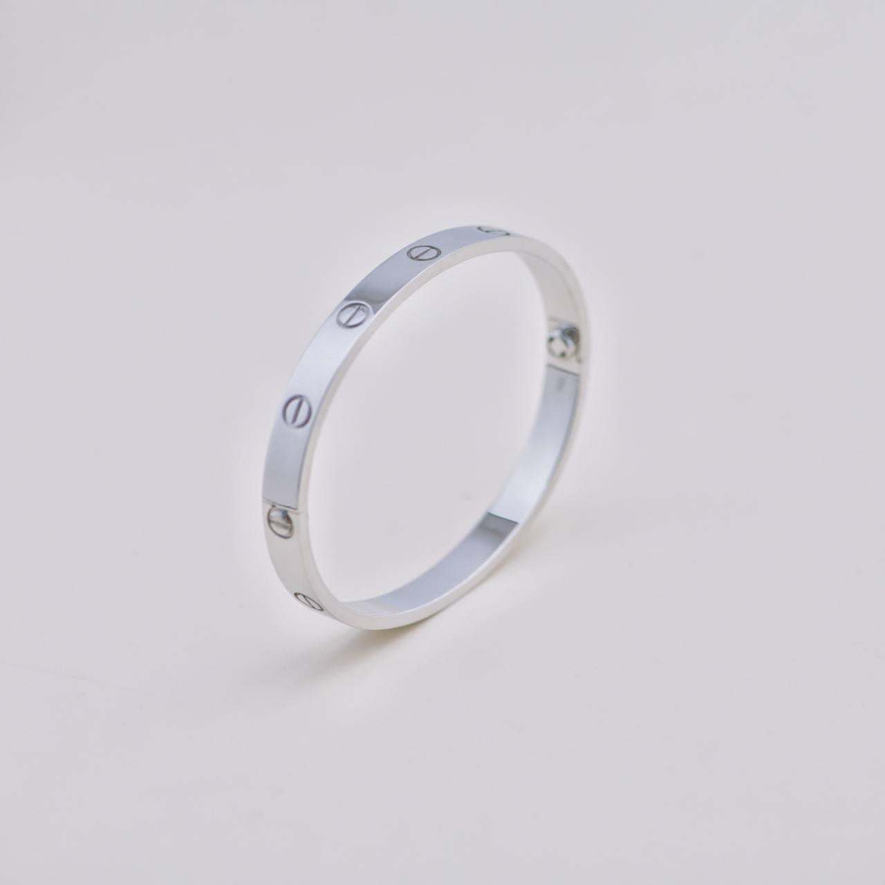 Femenino o masculino Cartier Love Pulsera Oro Blanco 18K Talla 17 en venta