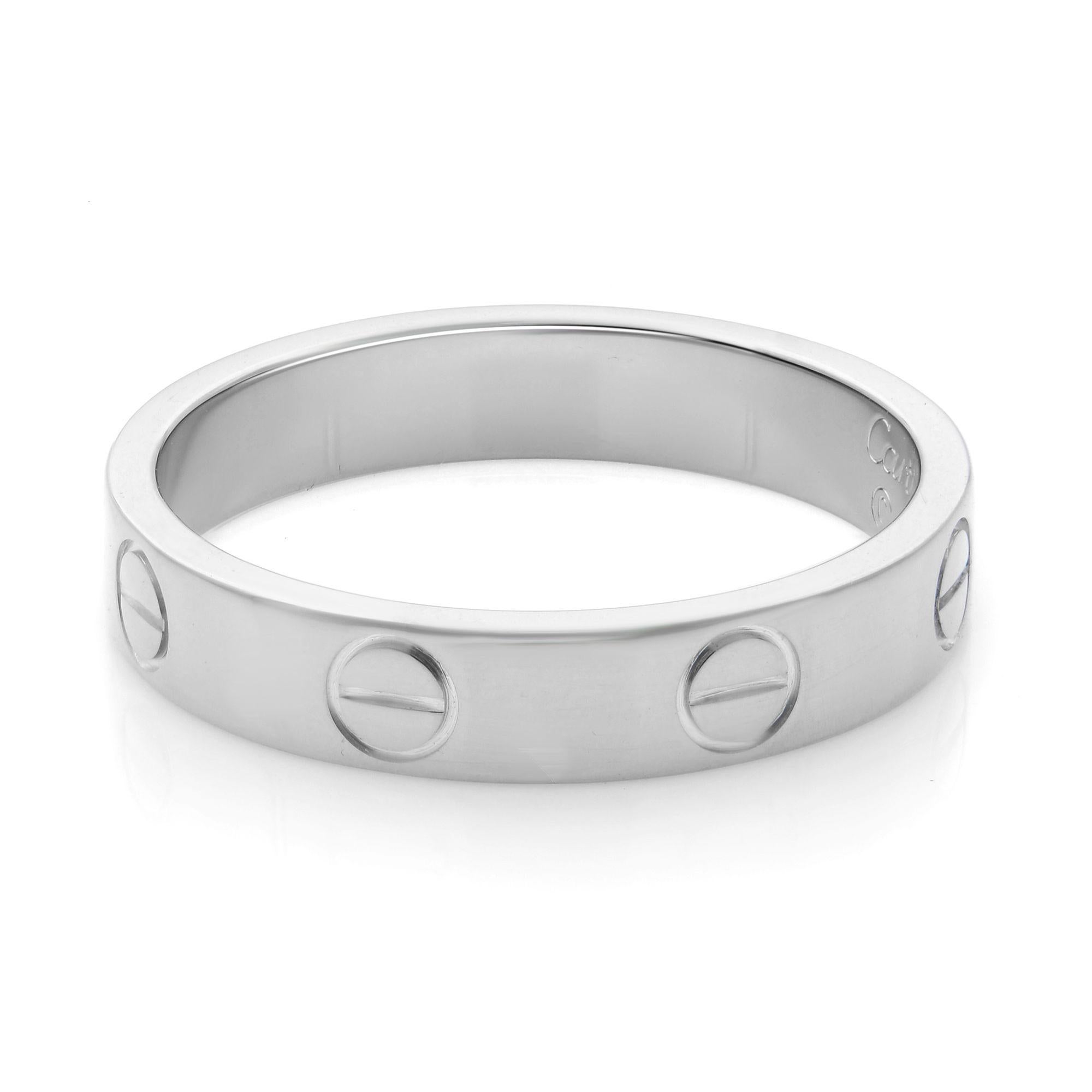Cartier Love 18 Karat Weißgold Hochzeit Band Ring im Zustand „Hervorragend“ in New York, NY