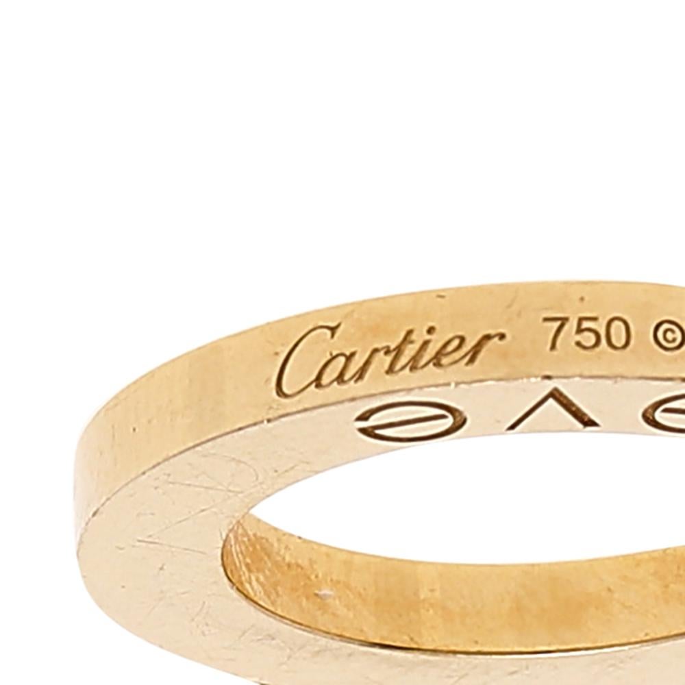 Cartier Love 18K Yellow Gold Pendant Necklace In Good Condition In Dubai, Al Qouz 2