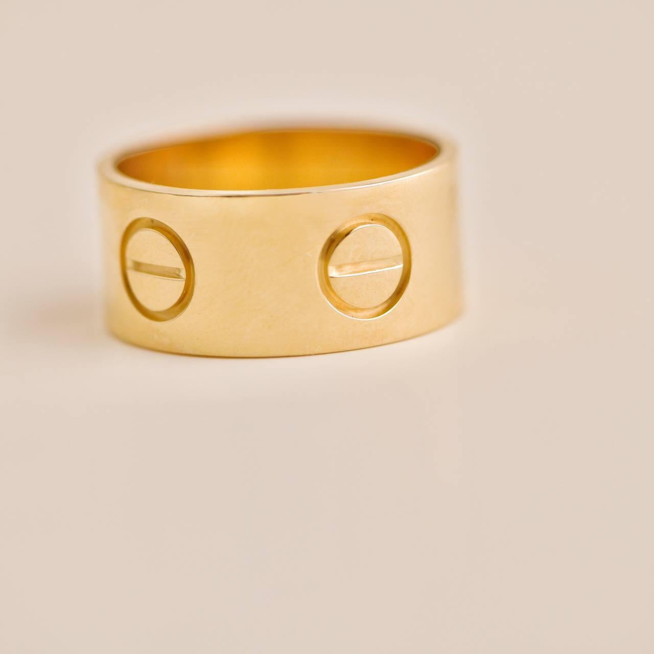 Cartier Love 18K Gelbgold breiter Ring Größe 68 für Damen oder Herren