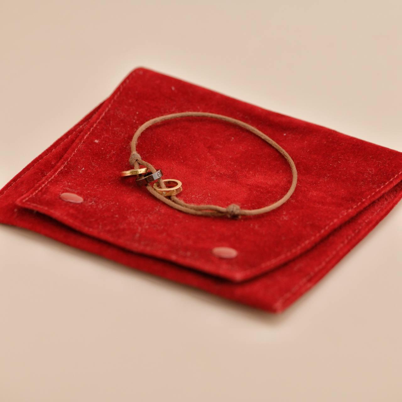 SKU	33301648
Comes With	Pouch Only
Date	2012
Model	B6038500
Serial Number	SE****
Metal	18k Yellow Gold, 18k Rose Gold
Stones	Diamond
Weight	Approximately 4.21 g
Width	Approximately 1