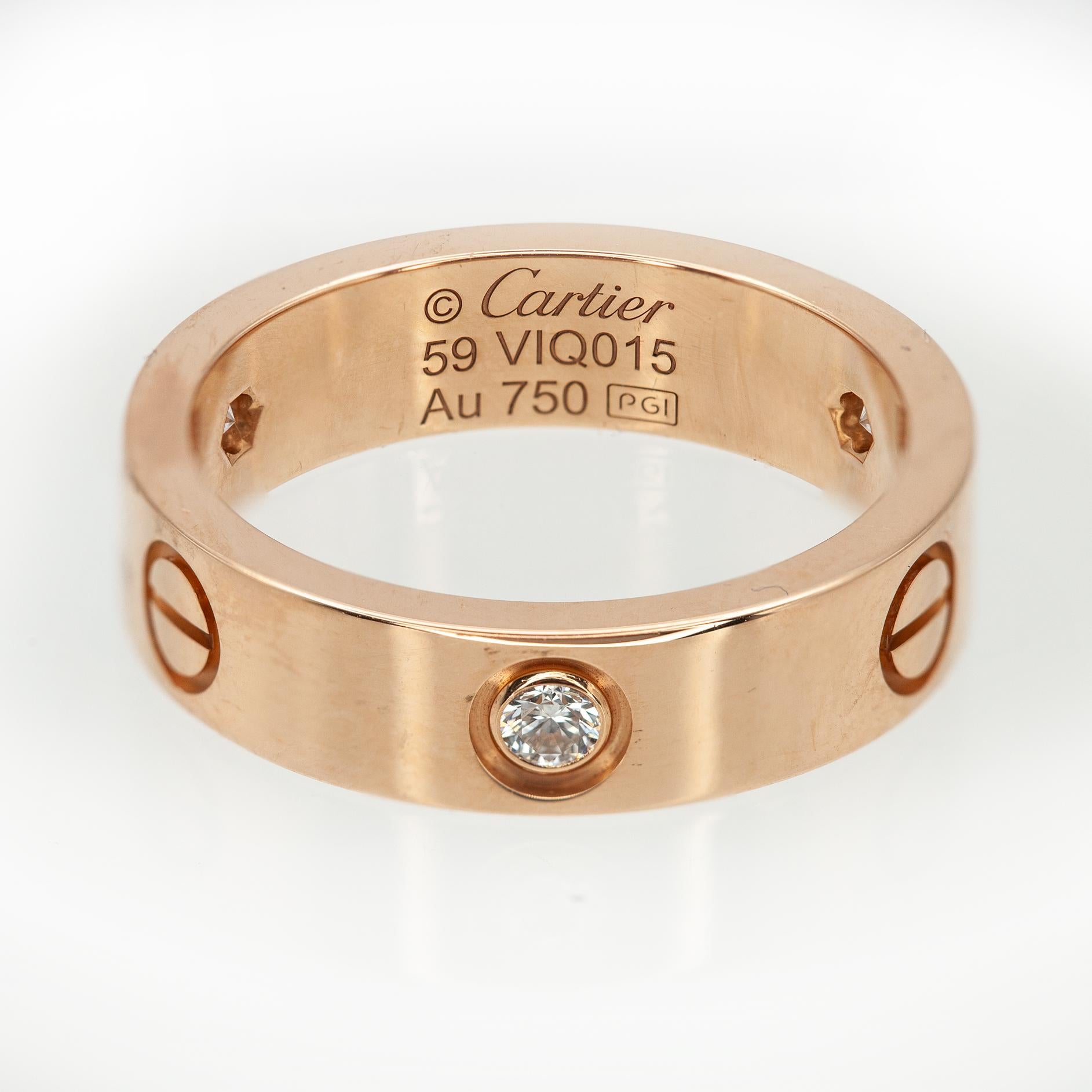 Anillo Cartier LOVE de 3 diamantes en oro rosa de 18 quilates con certificado Cartier en Excelente estado para la venta en New York, NY