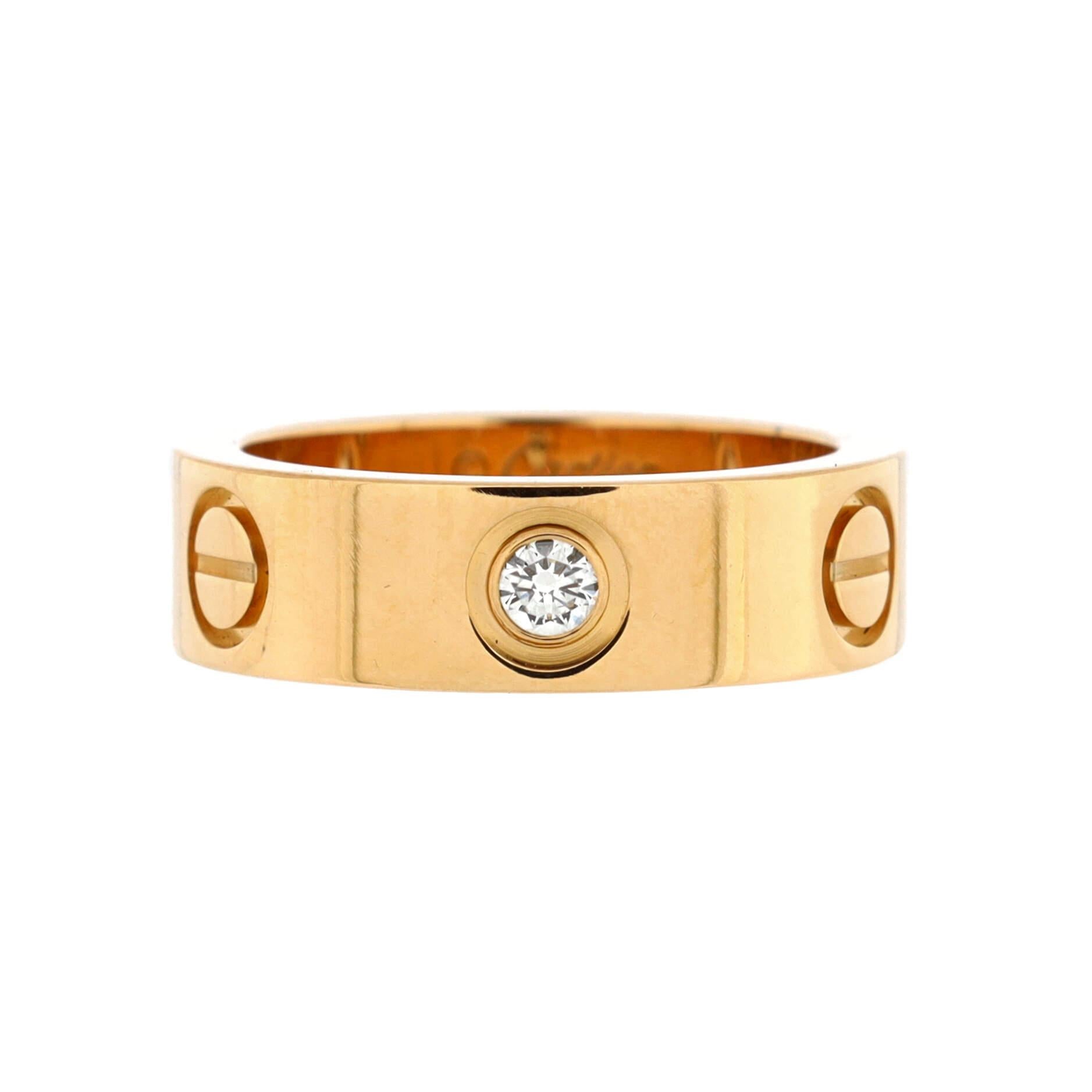 Zustand: Großartig. Leichte Abnutzung.
Zubehör: Kein Zubehör
Abmessungen: Größe: 4,75 - 49, Breite: 5,5 mm
Designer: Cartier
Modell: Love 3 Diamanten Band Ring 18K Gelbgold mit Diamanten
Äußere Farbe: Gelbgold
Artikel Nummer: 216642/31