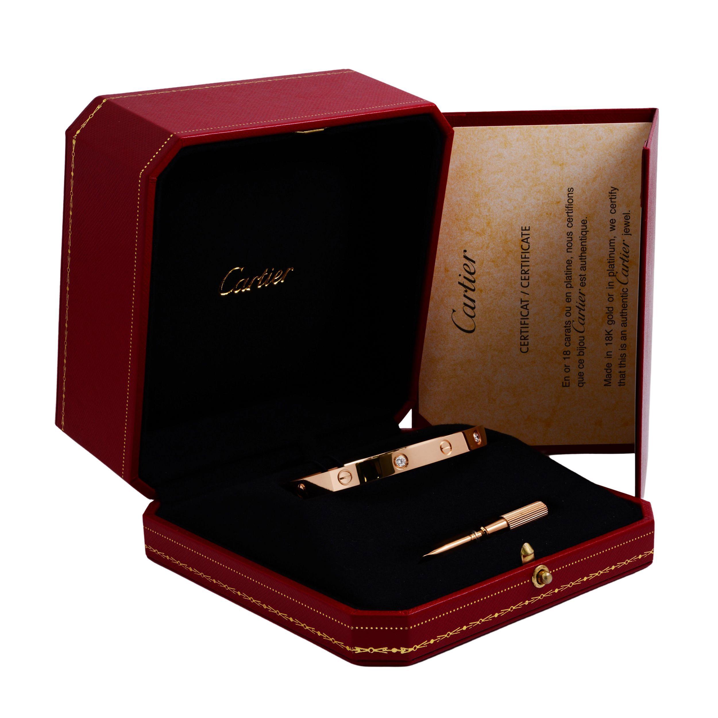 Cartier Love 4 Diamant-Armband aus 18 Karat Roségold im Zustand „Hervorragend“ im Angebot in New York, NY