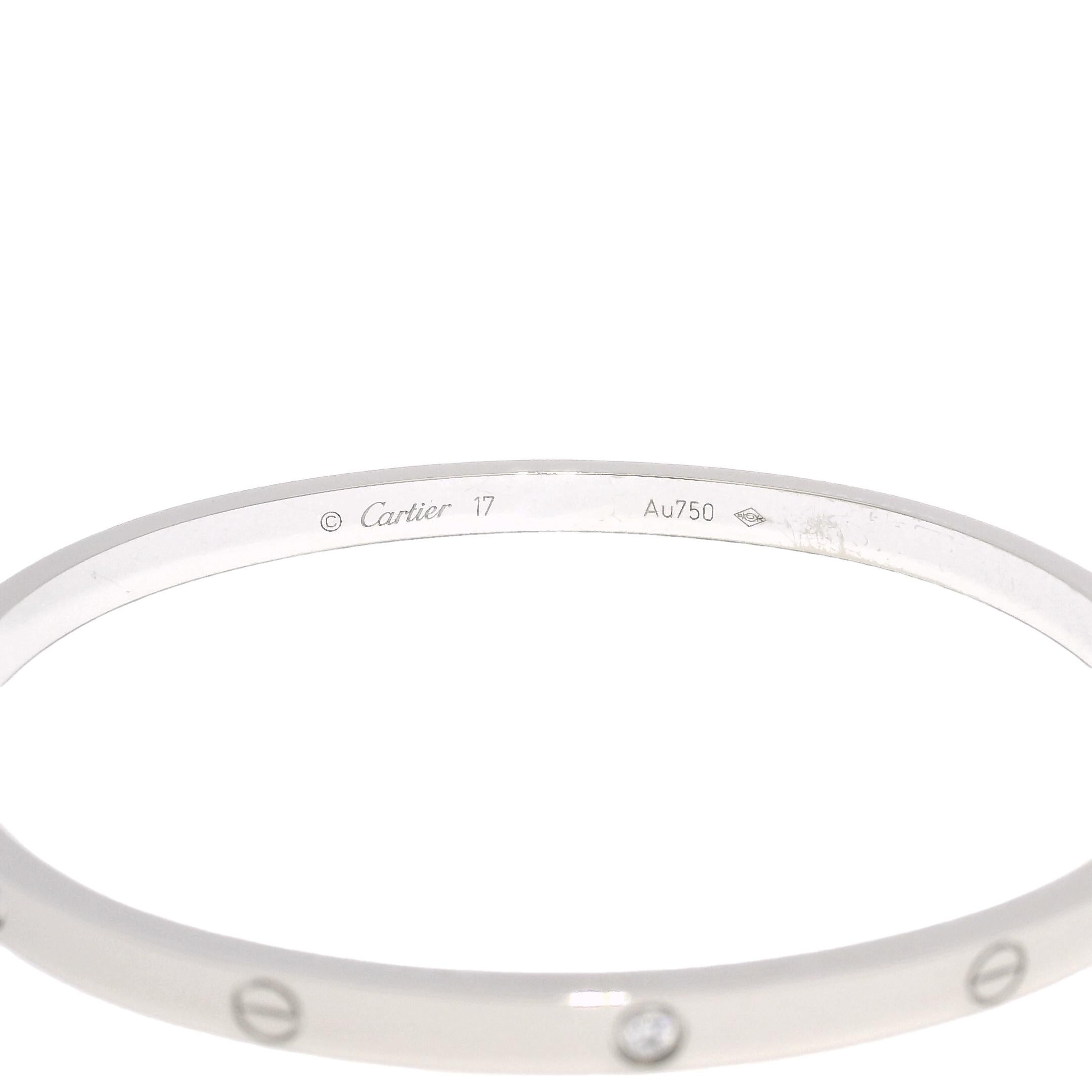 Moderno Cartier LOVE 6 Diamante 18 Carati Taglia 17 Bracciale Modello Sottile In Stock in vendita