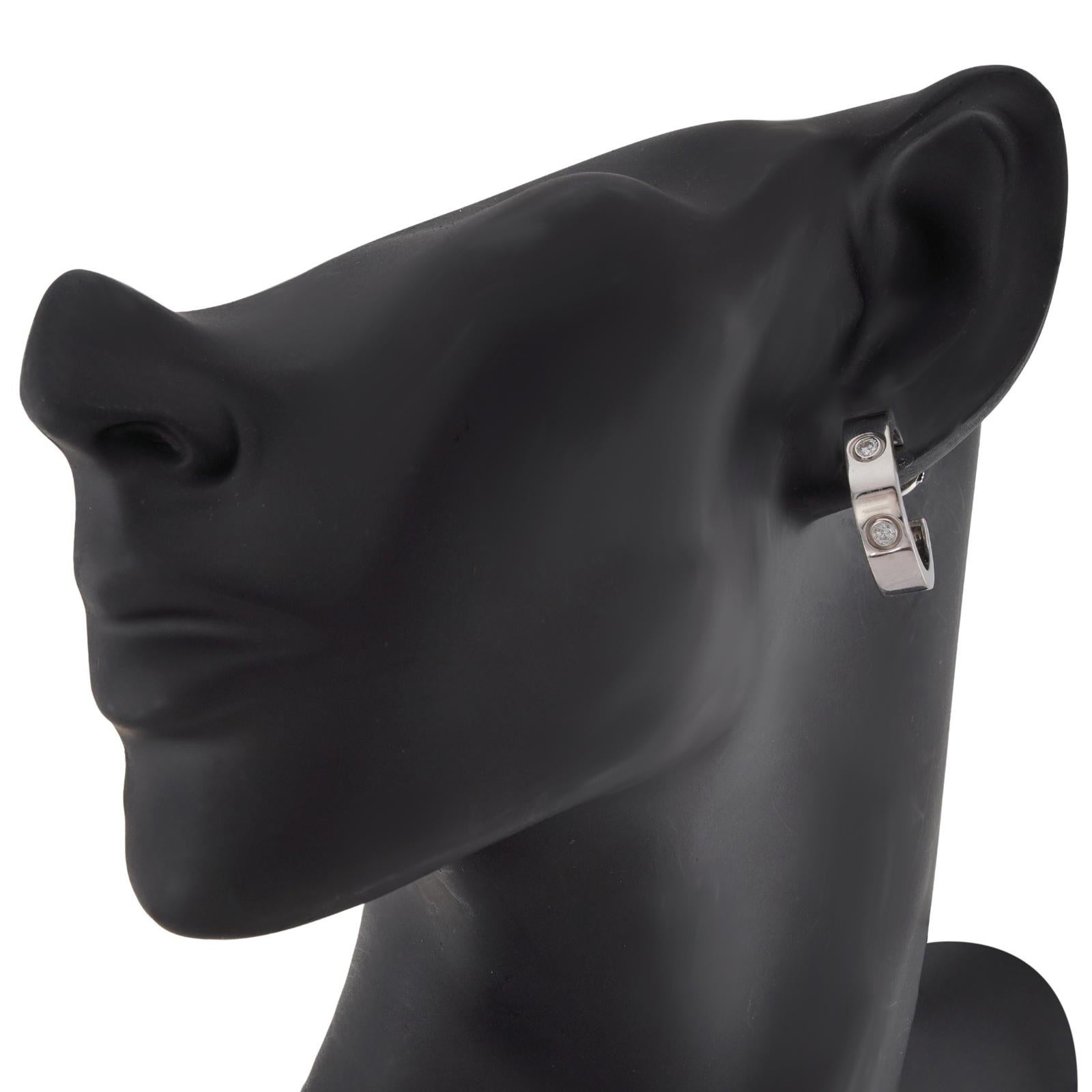 CARTIER Love 6 Pendientes de aro de oro blanco con diamantes Corte brillante en venta