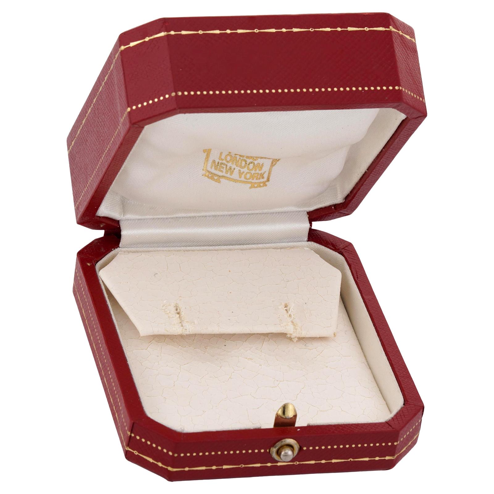 CARTIER Love 6 Pendientes de aro de oro blanco con diamantes en venta 4