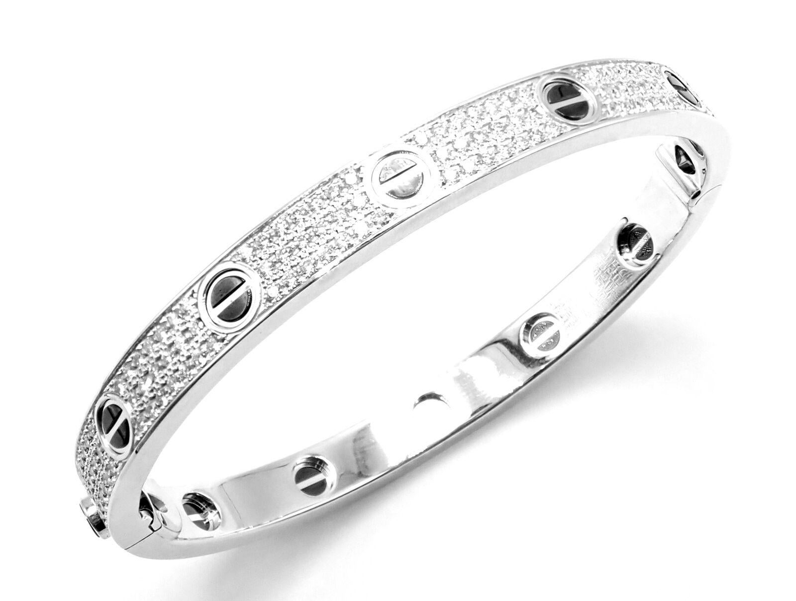 Taille brillant Cartier Bracelet jonc Love All en or blanc et céramique avec diamants en vente