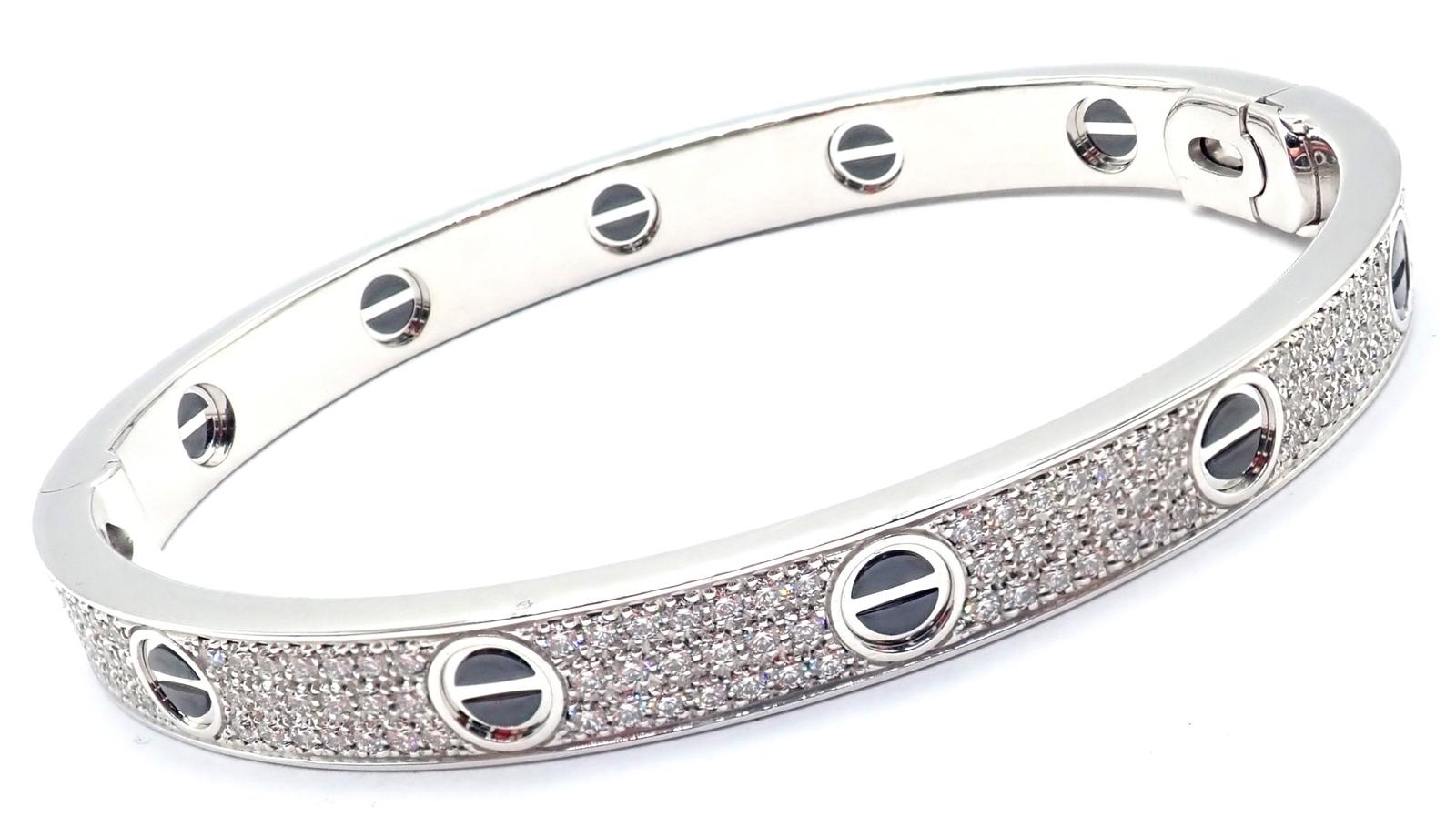 Cartier Love All Diamond and Ceramic White Gold Bangle Bracelet en Excelente estado para la venta en Holland, PA