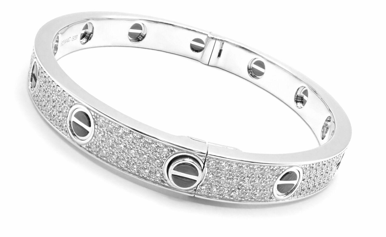 Cartier Bracelet jonc Love All en or blanc et céramique avec diamants Unisexe en vente