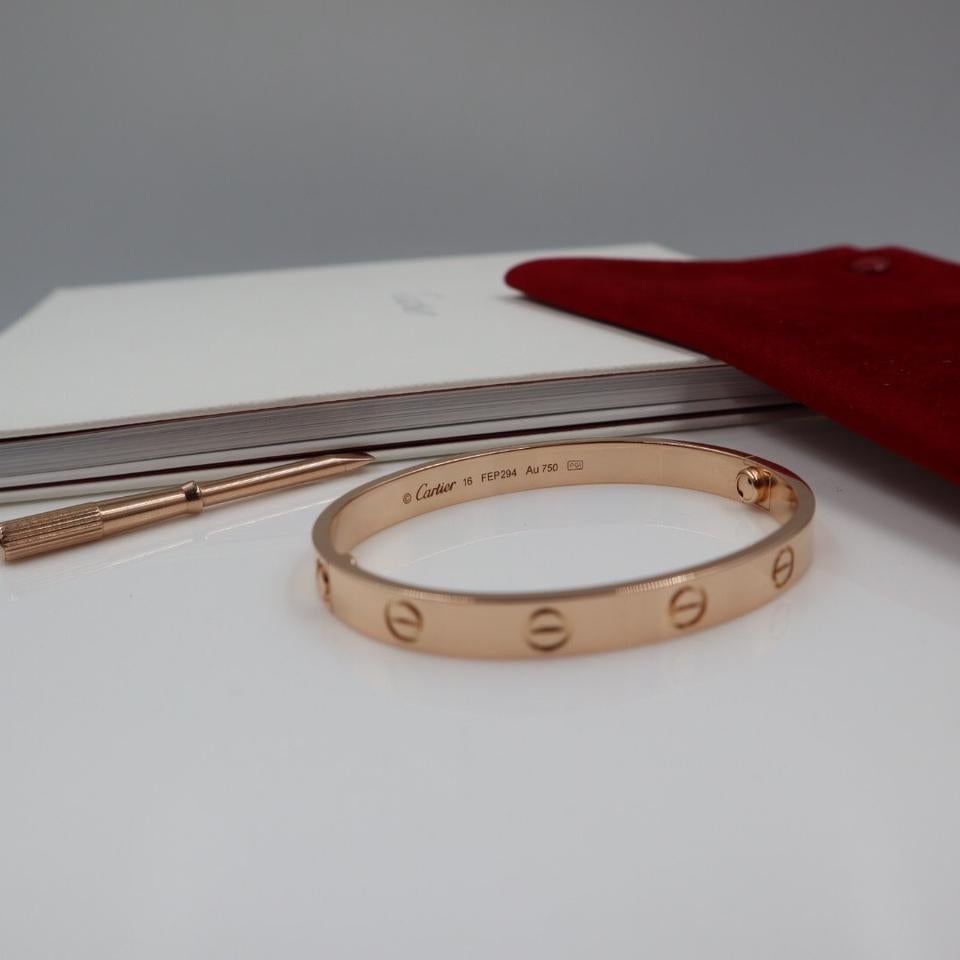 Cartier Love Bangle Bracelet in Rose Gold 29.5g SZ 16 New Screw System In Excellent Condition In New York, NY