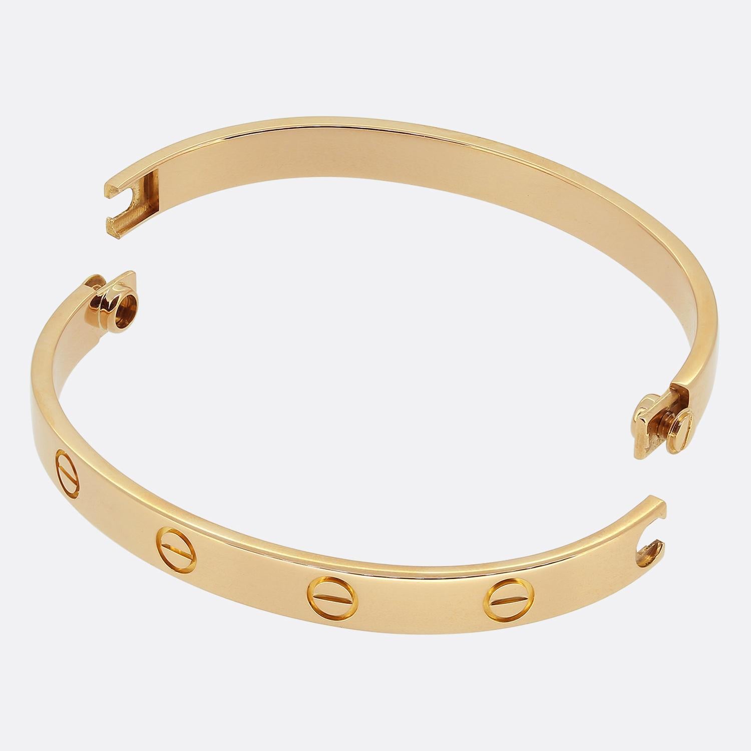 Cartier LOVE Bangle Classic Model Size 17 Excellent état - En vente à London, GB
