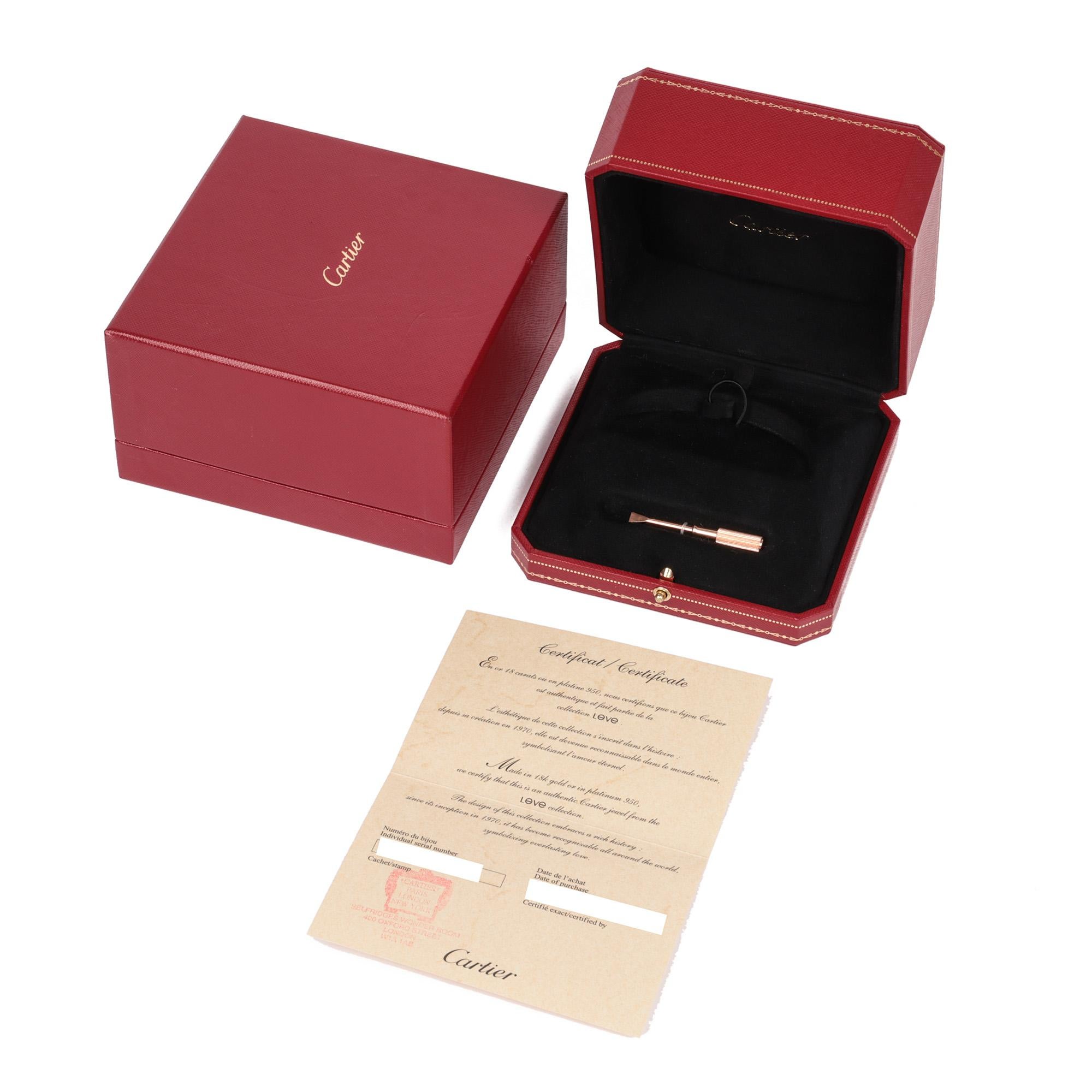 RRP	£7,050
ITEM CONDITION	Excellent
MANUFACTURER	Cartier
MODEL	Love
MODEL REFERENCE	B6067417
AGE	2018
GENDER	Women's
ACCOMPANIED BY	Cartier Box, Receipt & Service Papers
BRACELET WIDTH	5.9mm
BRACELET LENGTH	20cm
TOTAL WEIGHT	37.2g