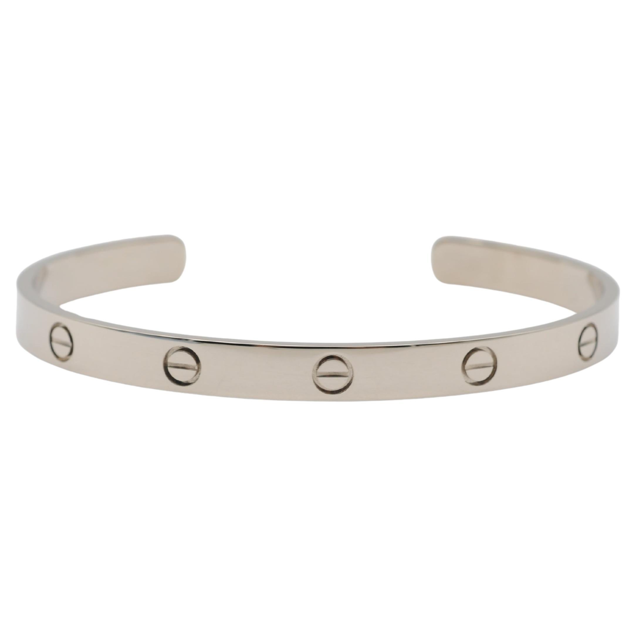 Bracelet Love de Cartier en or blanc, 27.8g en vente 7