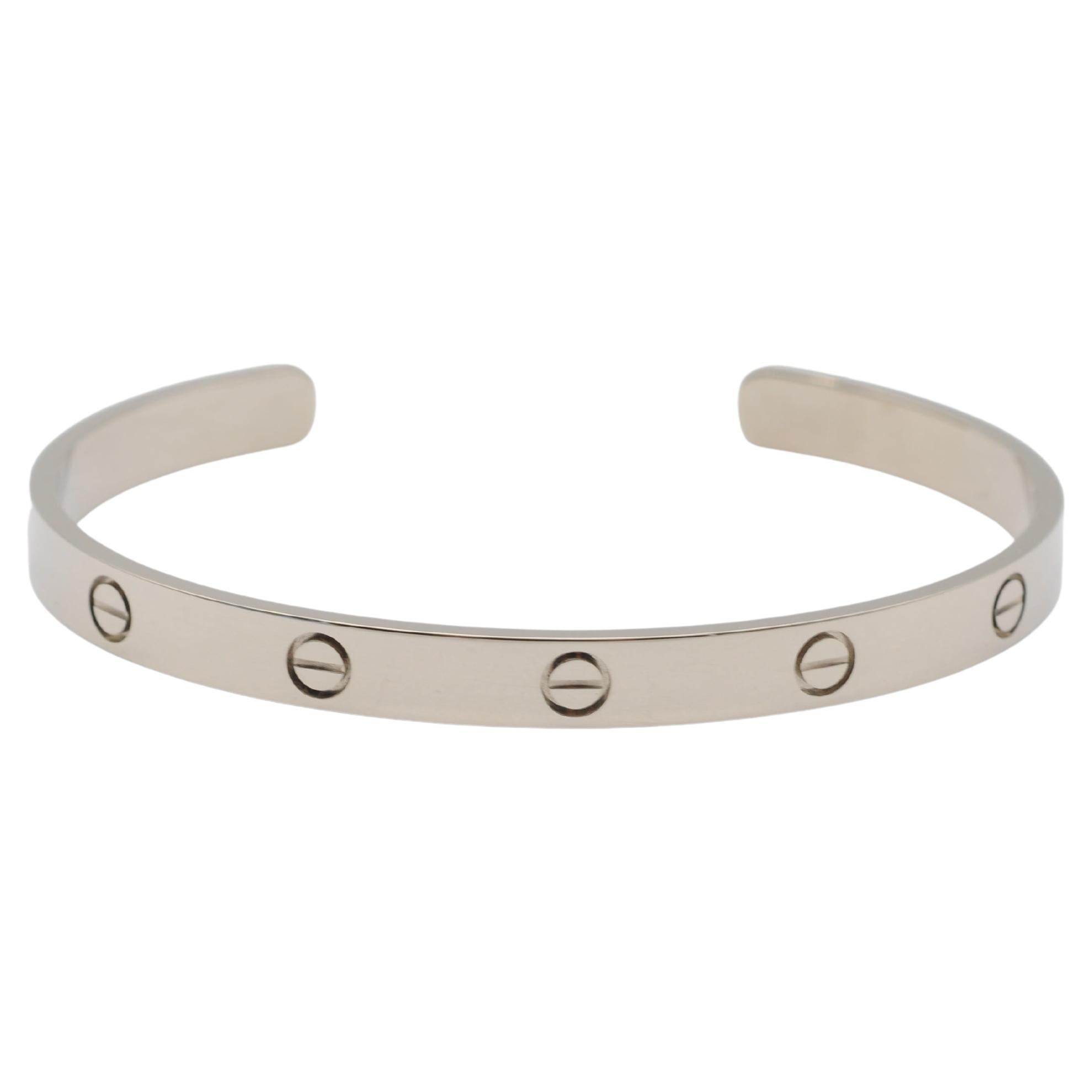 Bracelet Love de Cartier en or blanc, 27.8g Bon état - En vente à Berlin, BE