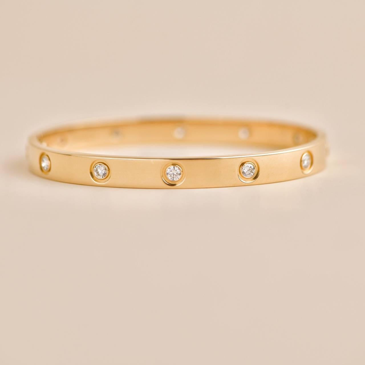 Cartier Love Bracelet 10 Diamond Yellow Gold Size 17 In Excellent Condition For Sale In Banbury, GB
