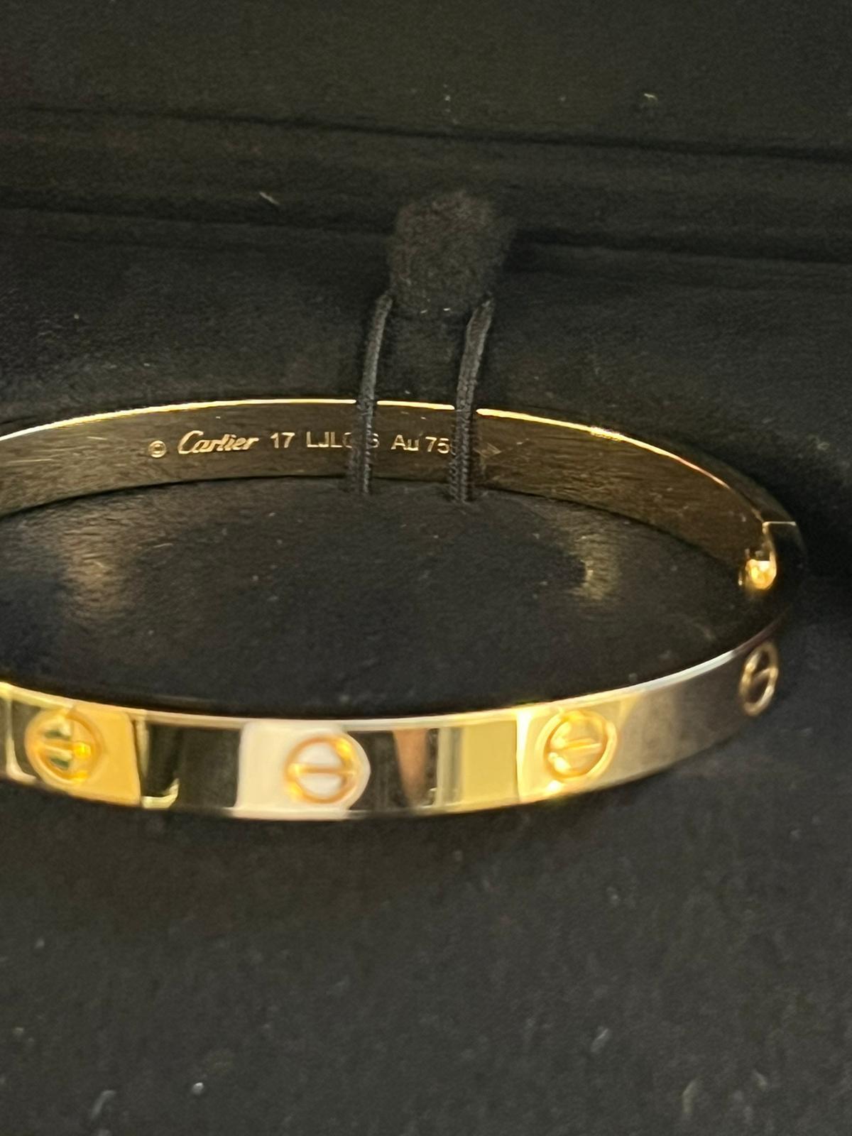Cartier Bracelet Love 17 Taille Bracelet jonc en or jaune 18 carats en vente 4