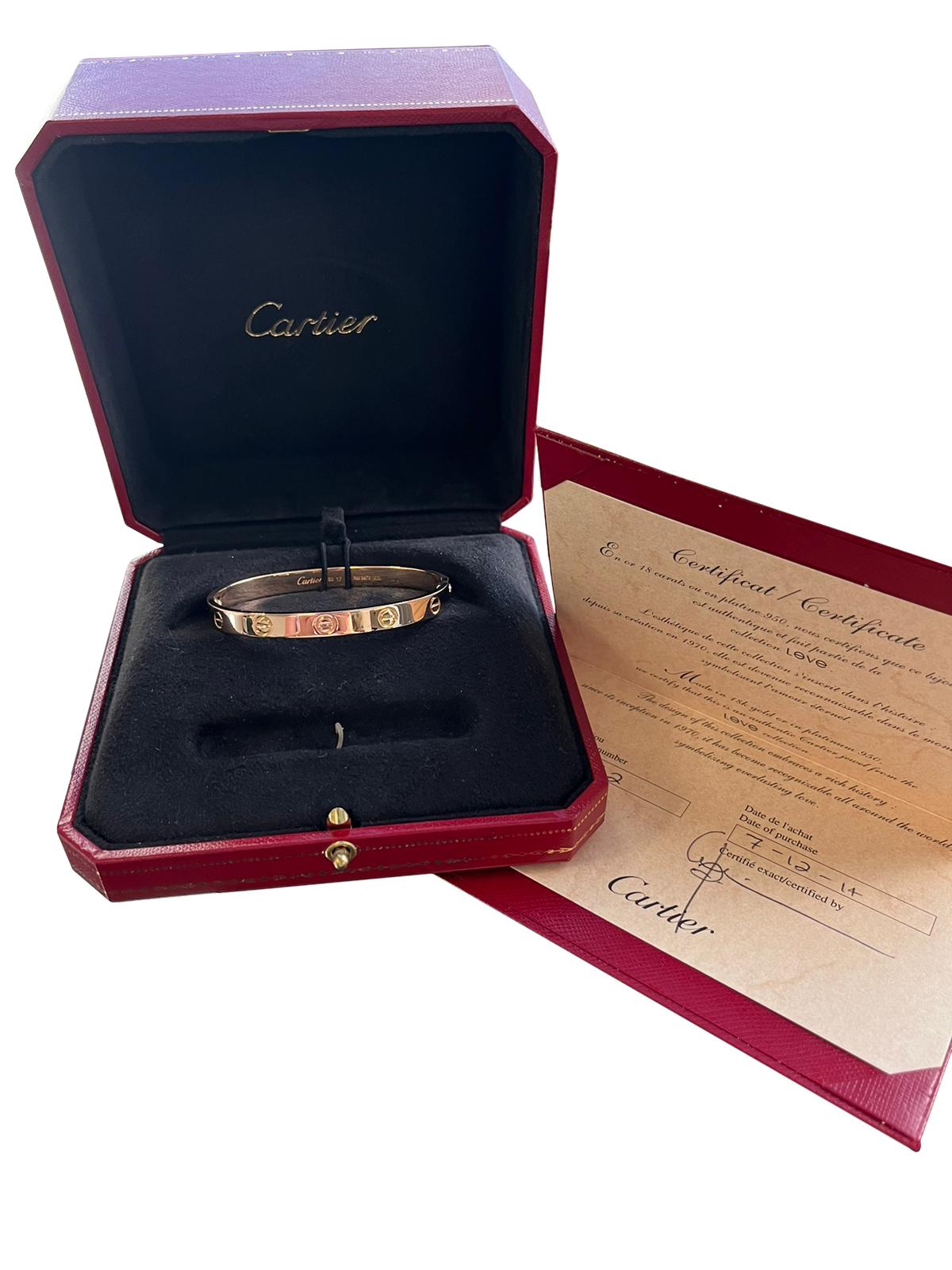 Cartier Bracelet Love en or rose 18 carats, taille 17 Bon état - En vente à Aventura, FL