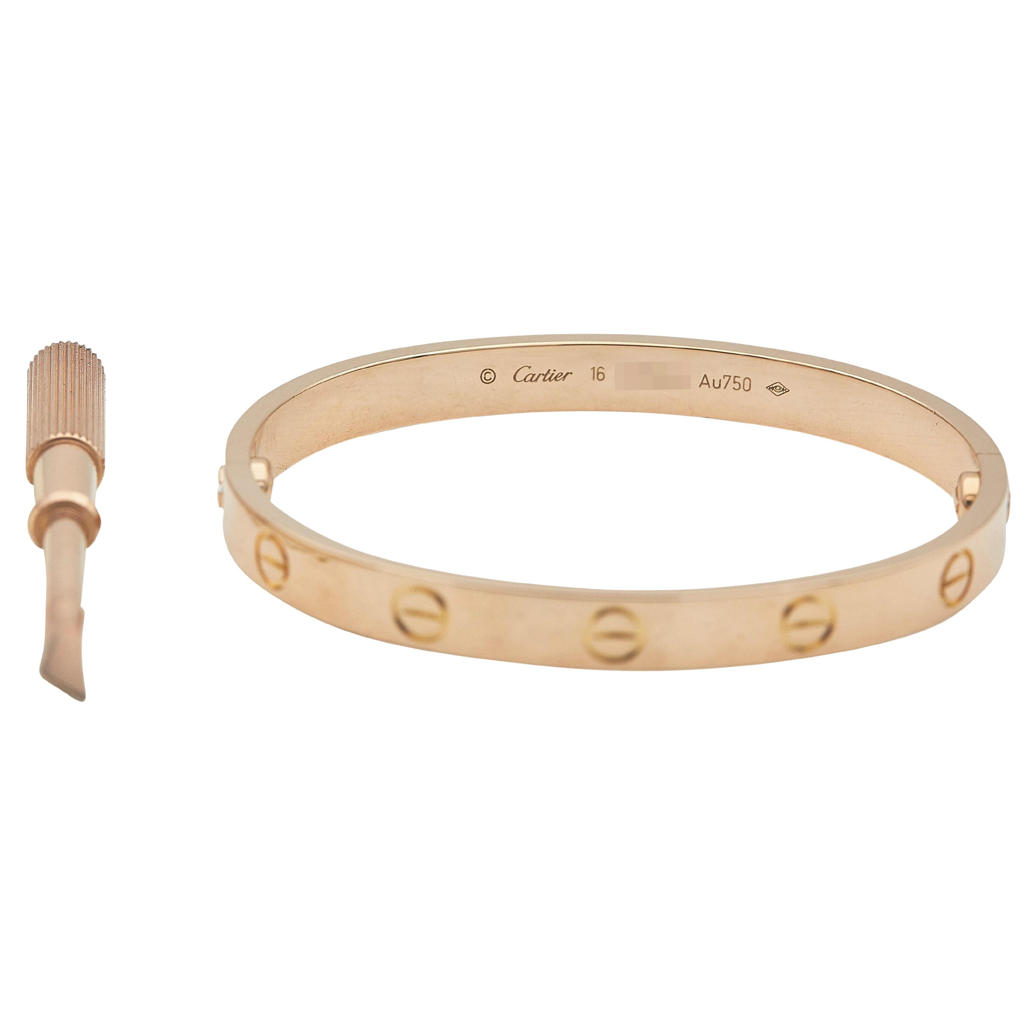 The Cartier Love Bracelet in 18K rose gold is a timeless piece that blends luxury with industrial motifs. Now a true icon in the world of jewelry, it was originally imagined by Aldo Cipullo in 1969. This bracelet was designed to symbolize love and