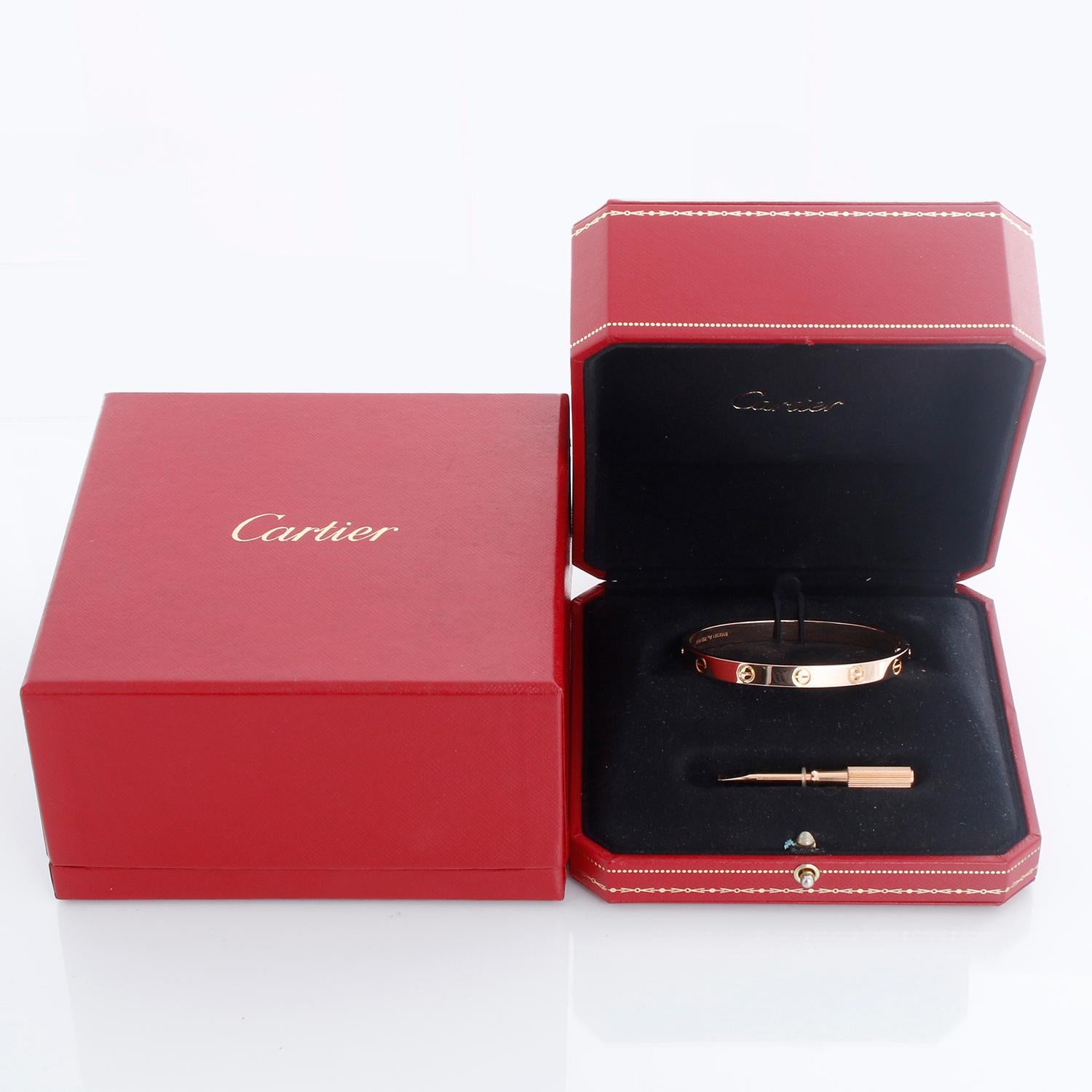 Bracelet Love de Cartier en or rose 18k Taille 17 Unisexe en vente