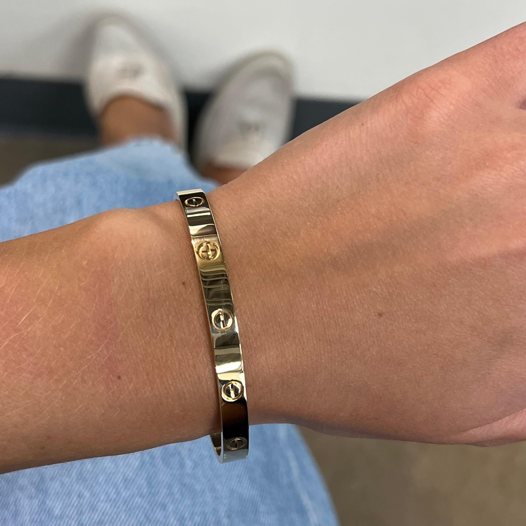 Cartier Love Bracelet 18K Rose Gold Size 17 In Excellent Condition In New York, NY
