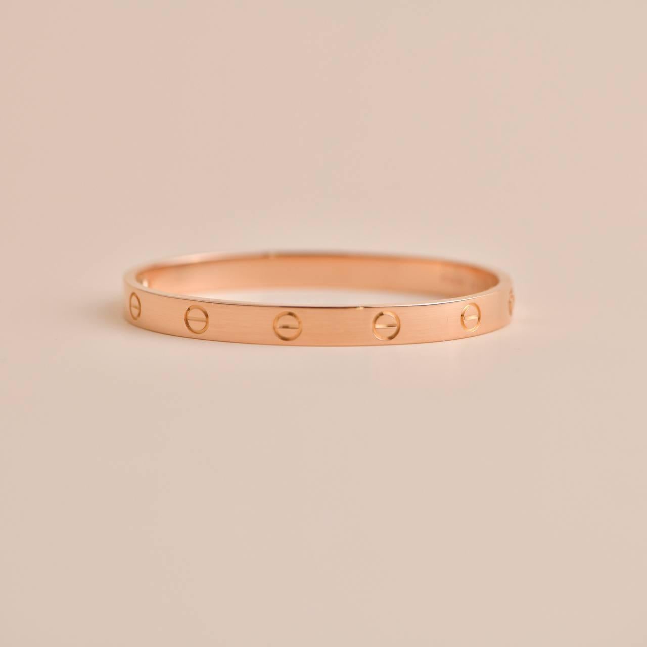 Women's or Men's Cartier Love Bracelet 18K Rose Gold Size 17