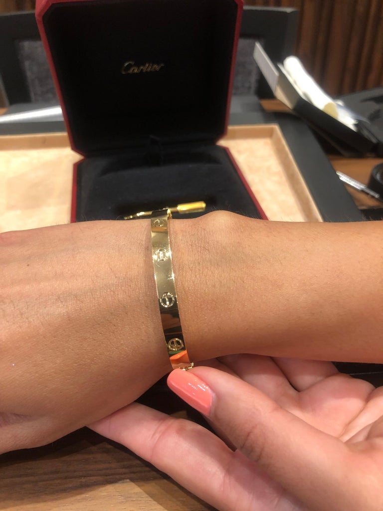 Cartier Love Bracelet 18k Rose Gold with Box and Screwdriver For Sale at  1stDibs