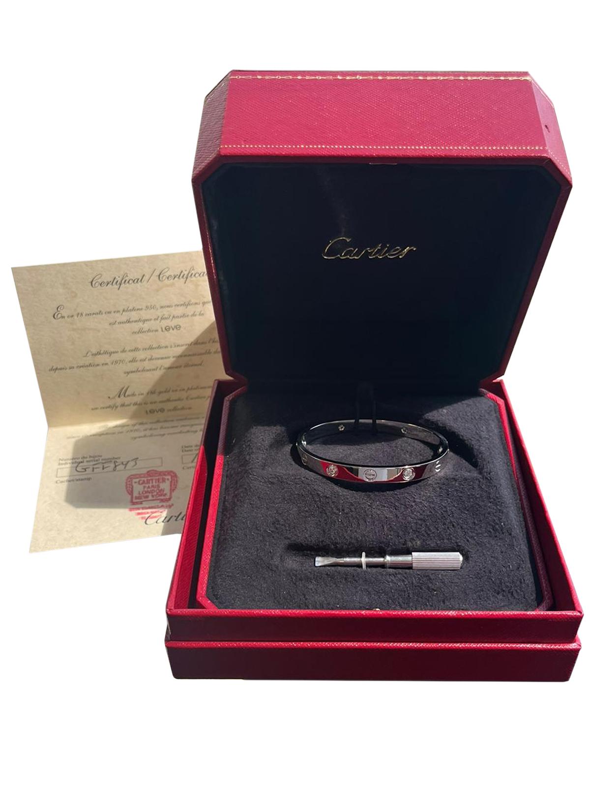 Cartier Love Bracelet 18K White Gold 0.42 carats 4 Brilliant Cut Diamonds Bangle In Good Condition For Sale In Aventura, FL